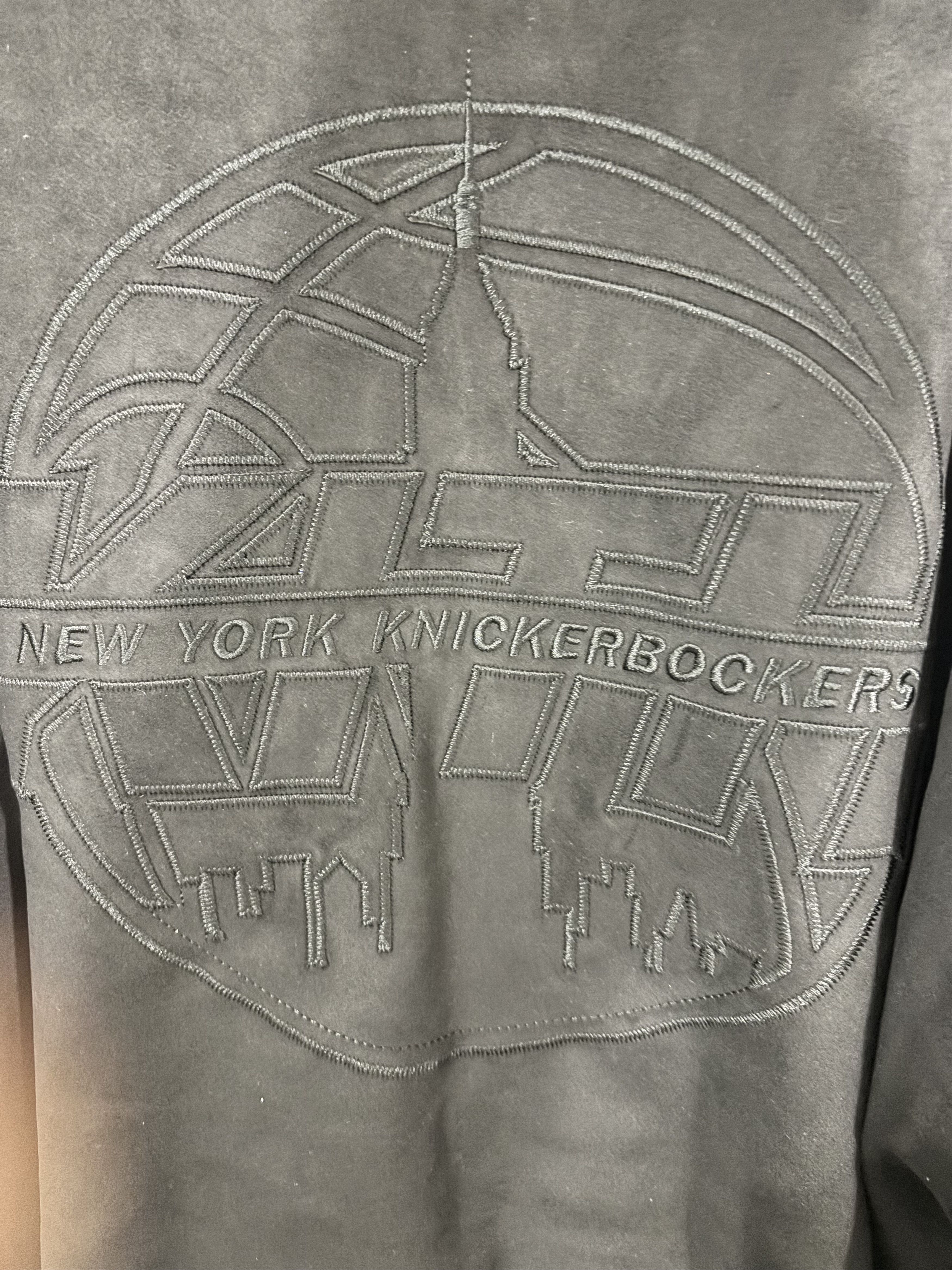 Kith × NBA Kith x Knicks Tonal Microsuede Jacket – Black – New w/ Tags Size US L / EU 52-54 / 3 - 3 Thumbnail