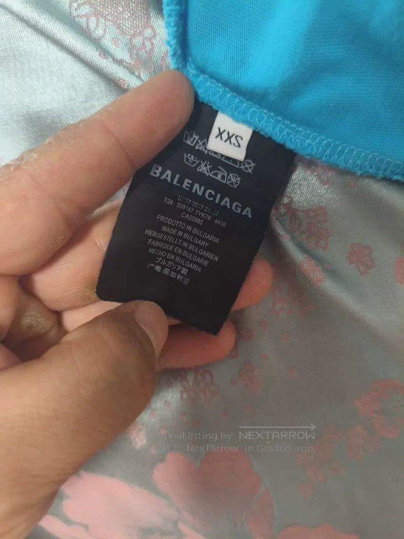 Balenciaga Balenciaga Short Sleeve, Sky Blue Size US XXS / EU 40 - 7 Thumbnail