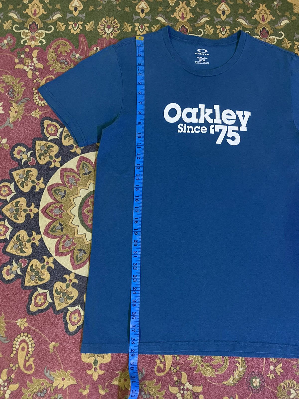 Oakley OAKLEY Spell Out Design Style T-Shirt Size US M / EU 48-50 / 2 - 11 Thumbnail