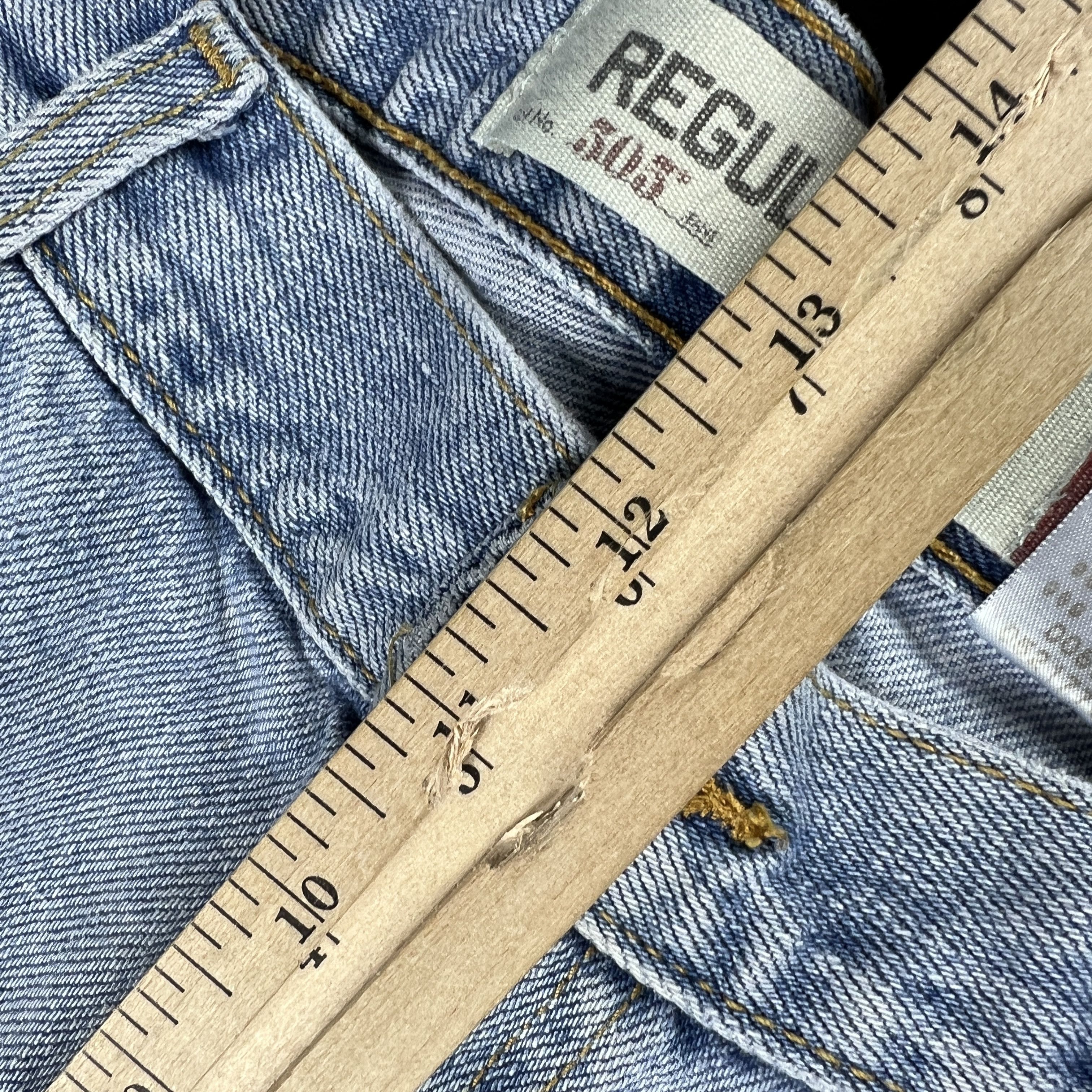 Levi's × Vintage Y2K Levi's Jeans 505 Straight Blue Faded Thrashed Denim Size US 36 / EU 52 - 20 Thumbnail