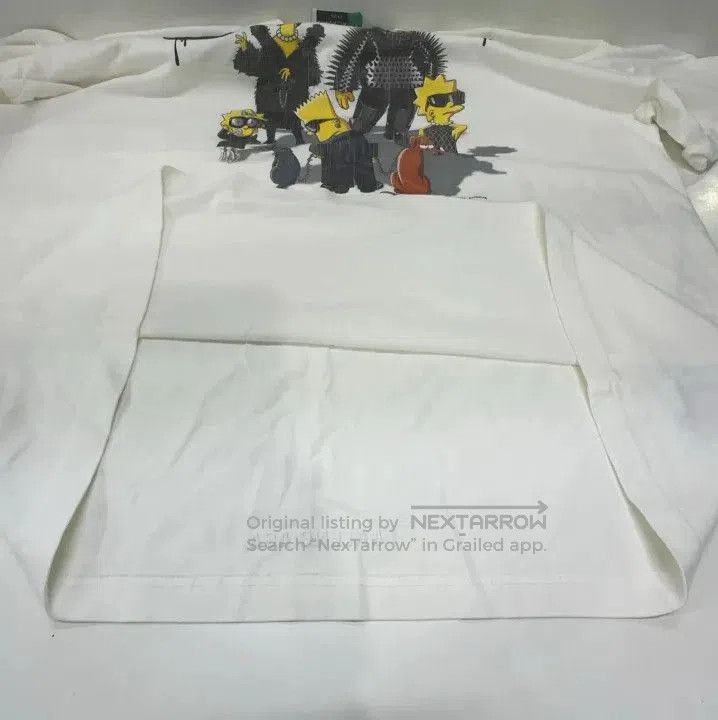 Balenciaga Balenciaga FW21 White Graphic Short Sleeve T. Size US M / EU 48-50 / 2 - 6 Thumbnail