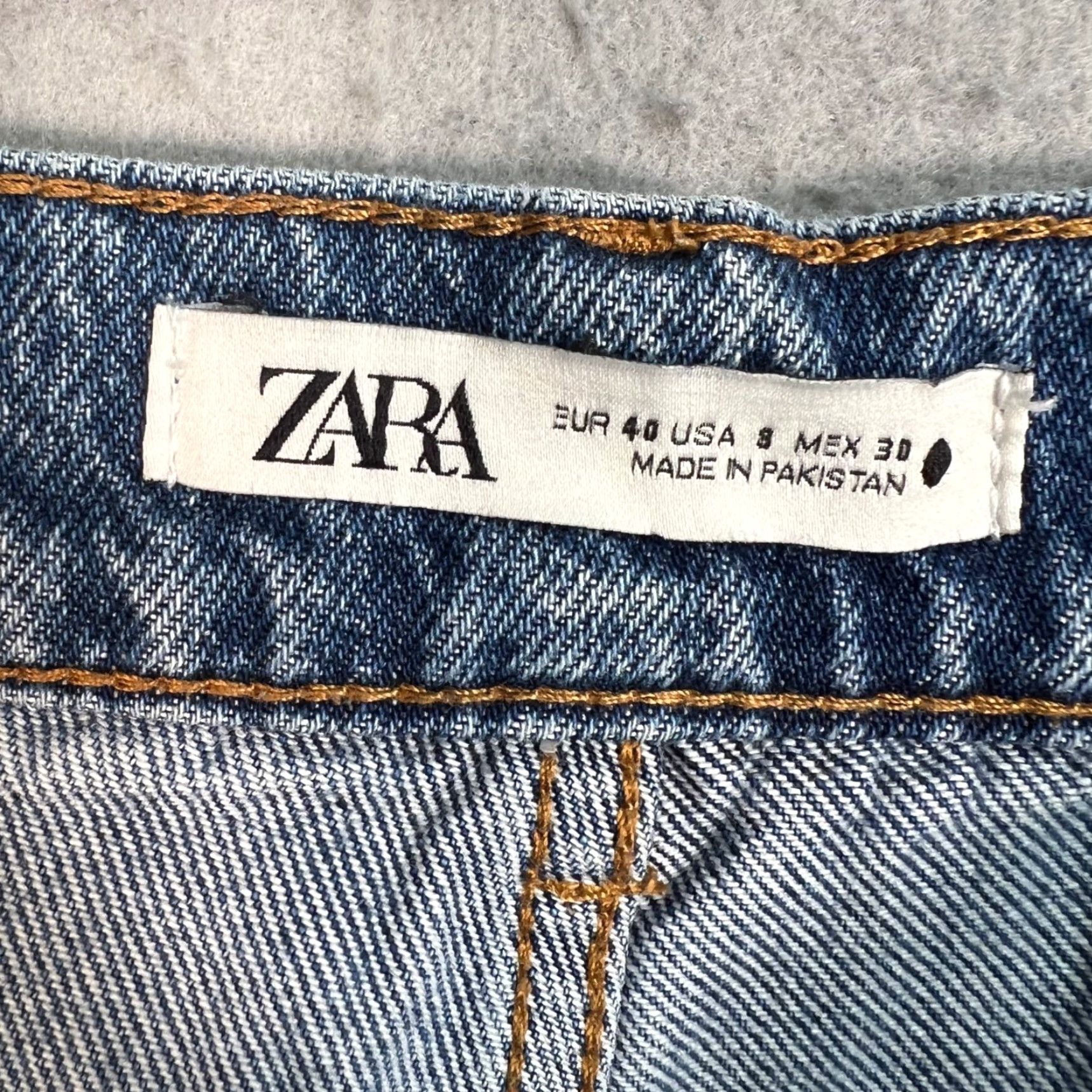 Zara Zara Jeans 90s Full-Length Frayed Hem Straight Leg Denim Womens Size 8 Size 30" / US 8 / IT 44 - 3 Thumbnail