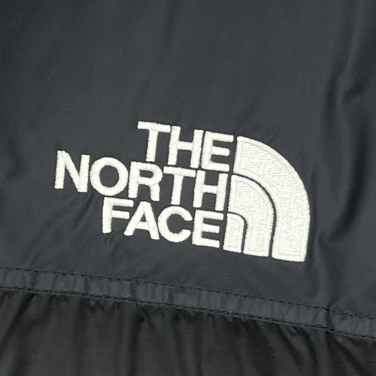 The North Face The North Face Puffer Nuptse 700 Down Jacket Black Authentic Size US L / EU 52-54 / 3 - 5 Thumbnail