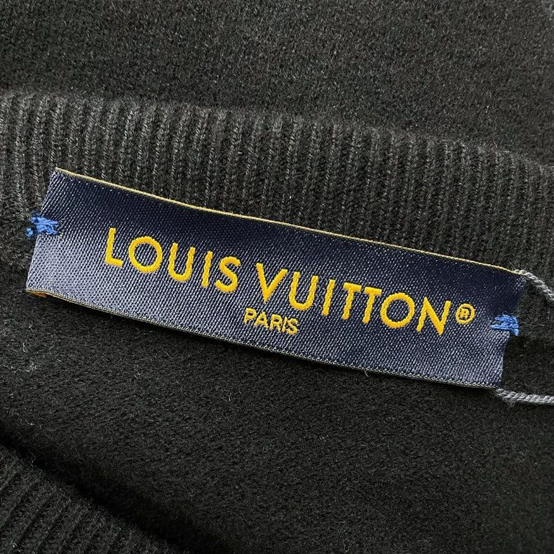 Louis Vuitton Louis Vuitton Navy knit sweater Size US XL / EU 56 / 4 - 5 Thumbnail