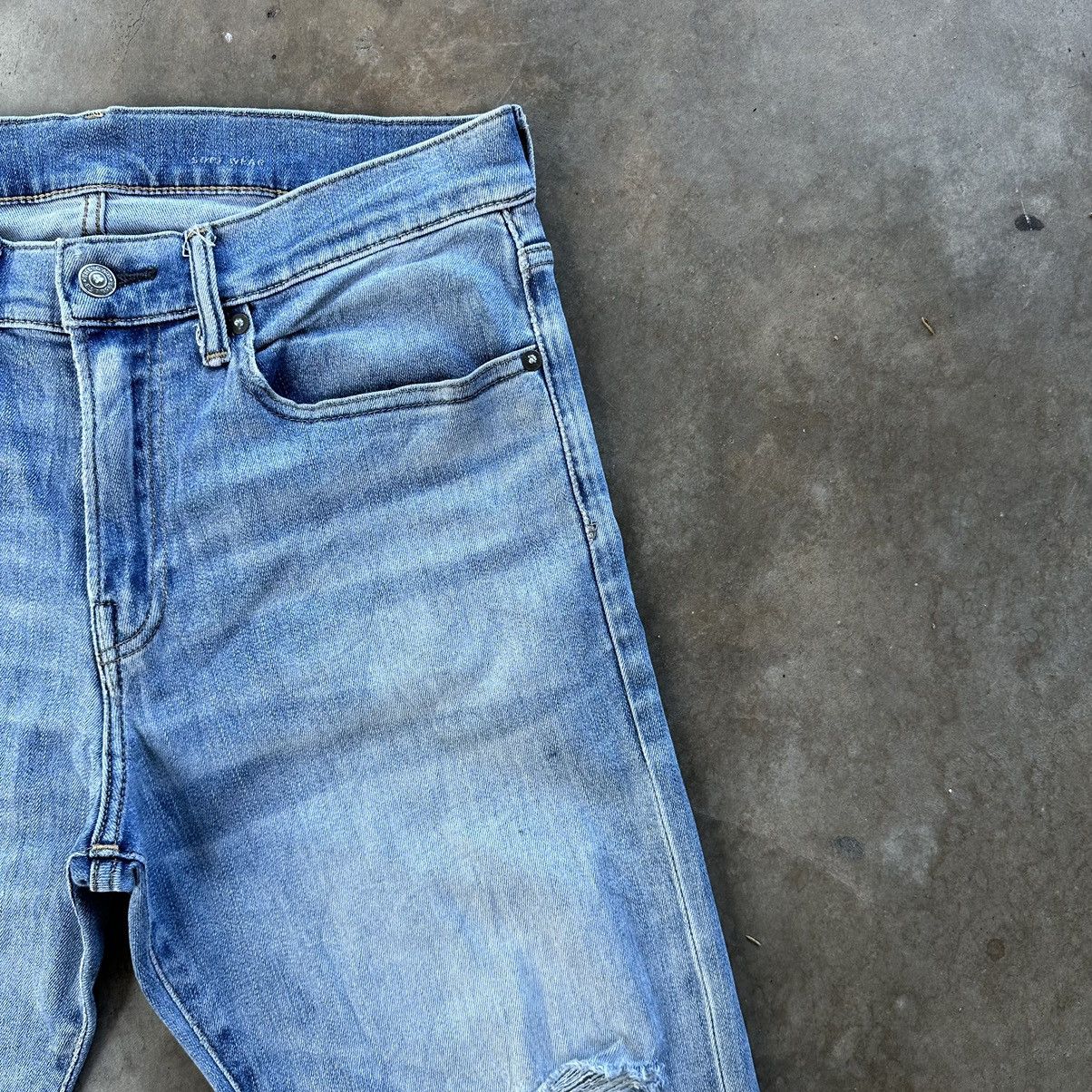 Japanese Brand Vintage Japanese Faded Distressed Denim Jean Pant W32 Size US 32 / EU 48 - 5 Thumbnail