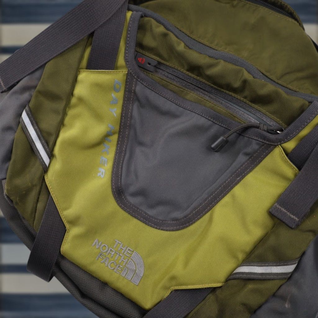 The North Face The North Face Day Pack Lumbar Hiking Bag Belt Bag & Fanny Pack OS Men Green Size ONE SIZE - 1 Thumbnail