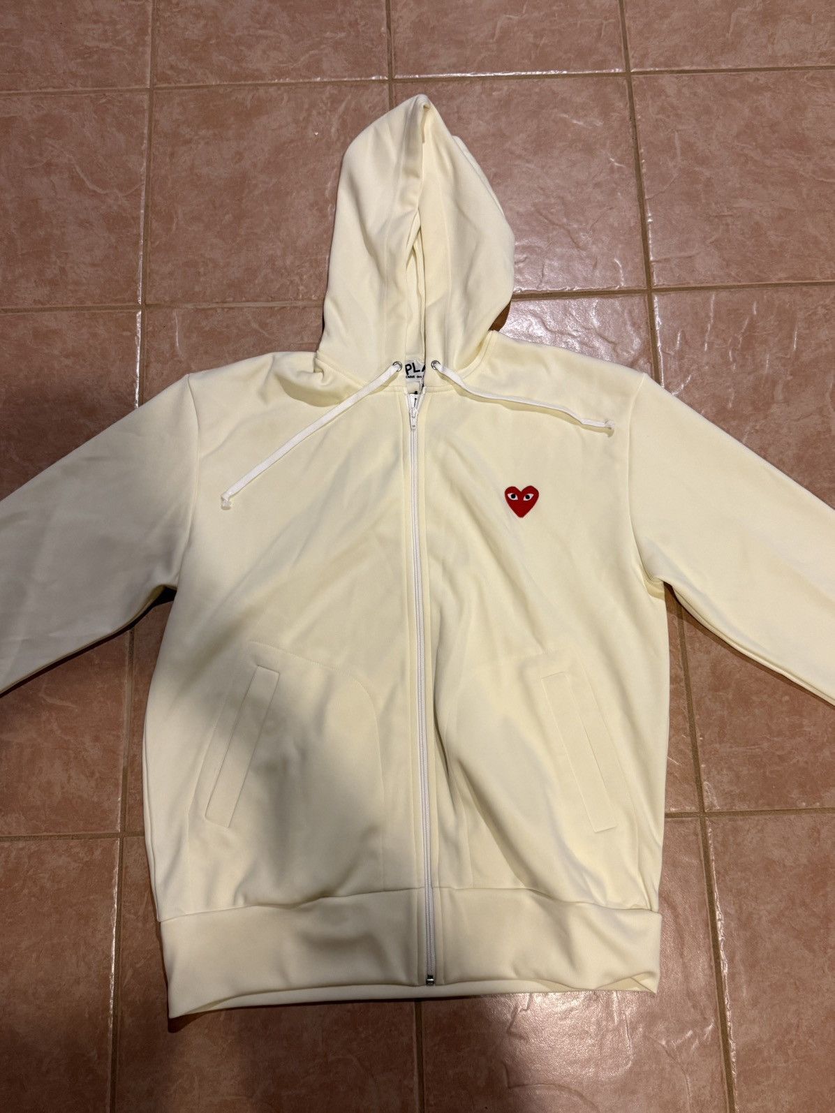 COMME DES GARCONS CDG PLAY PULLOVER HOODIE IVORY