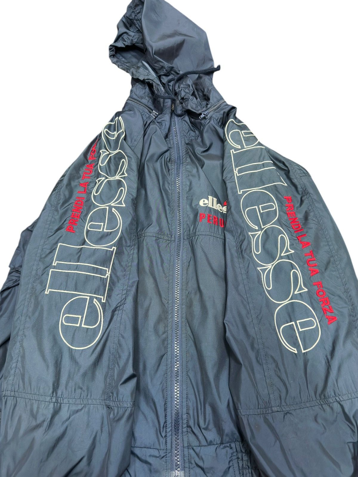 Ellesse × Vintage Vintage Ellesse Jacket Removeable Hoodie Big Spell Out Size US M / EU 48-50 / 2 - 6 Thumbnail