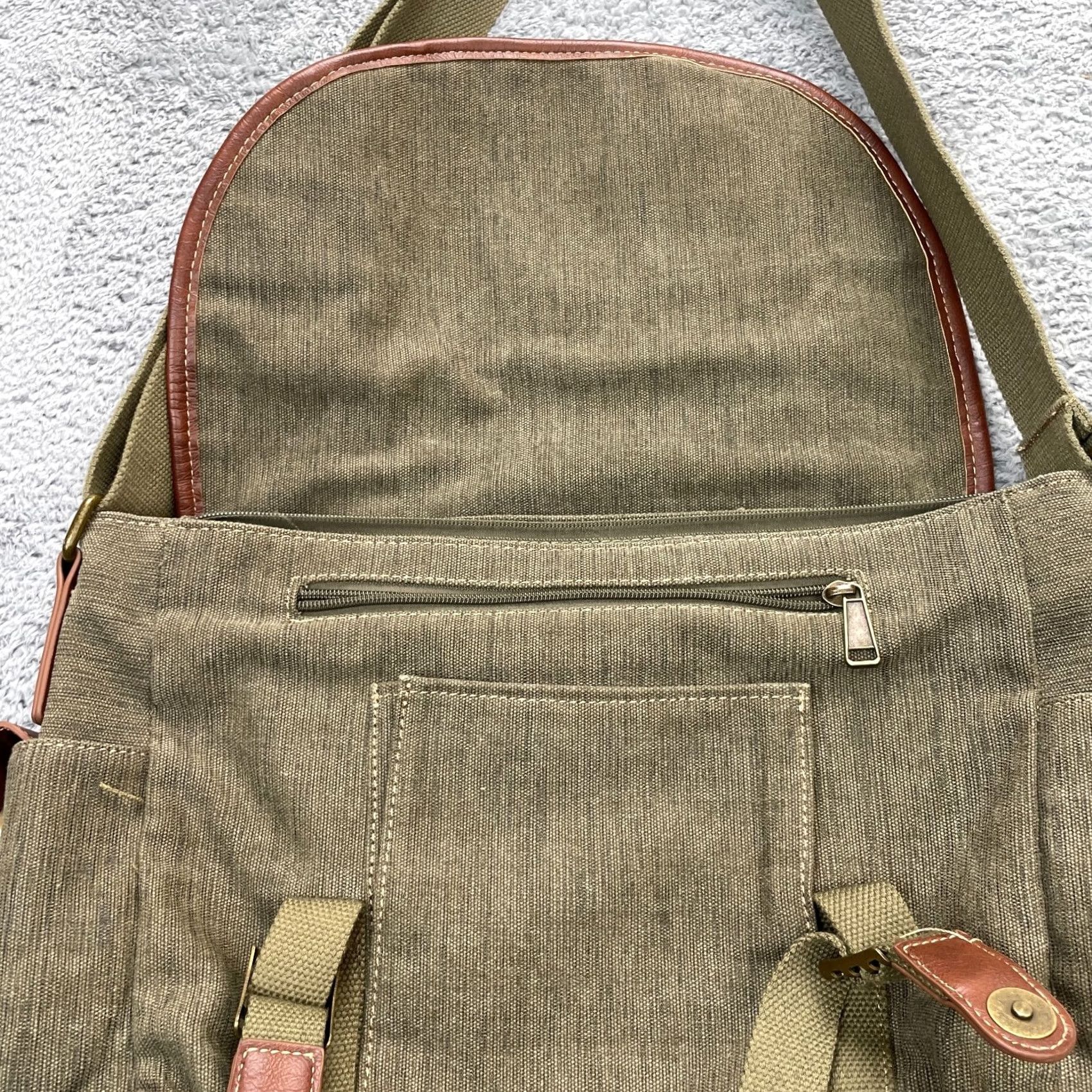 Vintage Cargoit Bag Crossbody Mens Green Canvas Leather Trim Pockets Adjustable Strap Size ONE SIZE - 7 Thumbnail