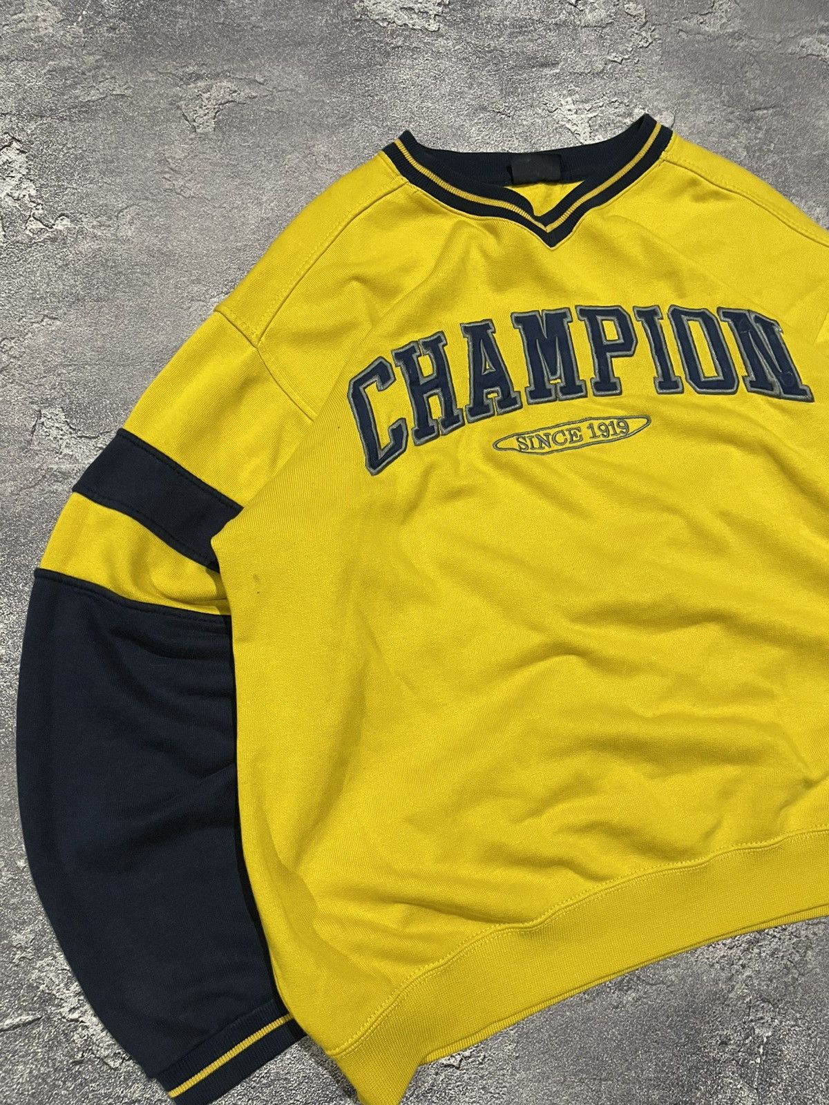 Champion × Vintage Vintage 90s Champion Sweatshirt Grunge Skater Size US S / EU 44-46 / 1 - 2 Thumbnail