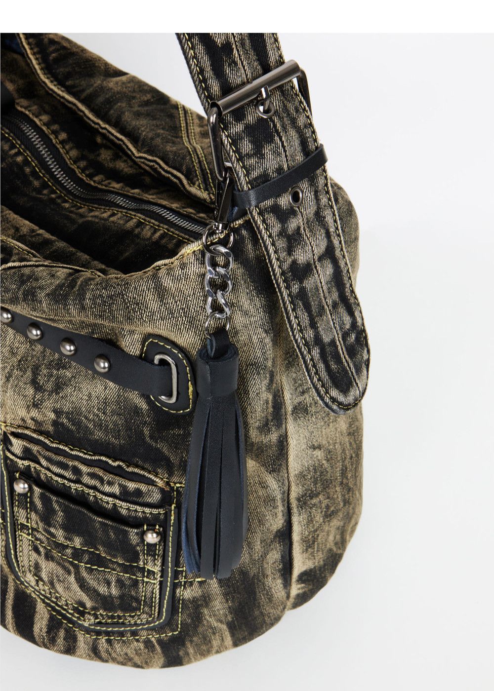 Japanese Brand Y2K Jeans Sling Crossbody Motorcycle Bag Size ONE SIZE - 11 Thumbnail