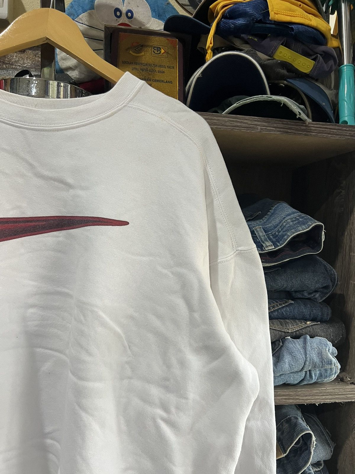 Nike 🔥Vintage Nike Big Swoosh Crewneck Sweatshirt Size US XXL / EU 58 / 5 - 4 Thumbnail