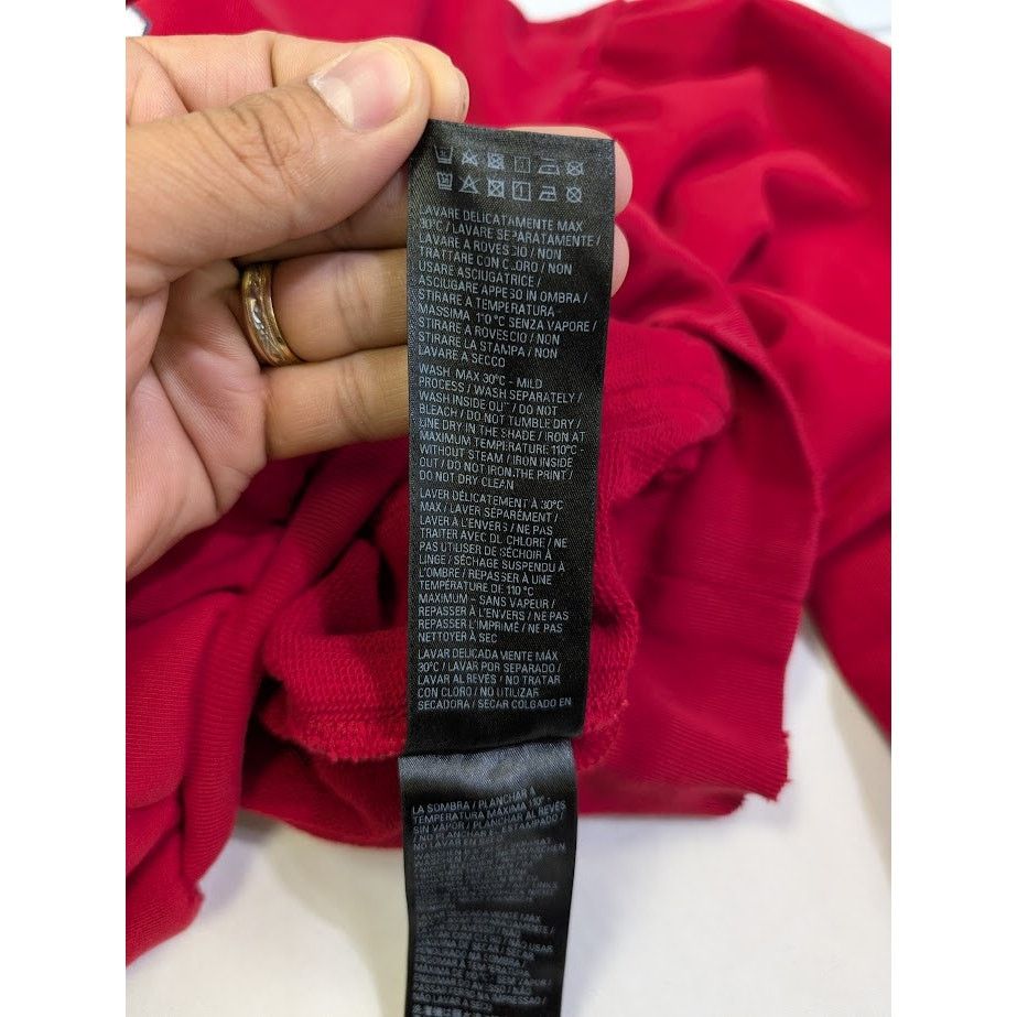 Balenciaga o1rshd1 Round Hoodie in Faded Red Size US S / EU 44-46 / 1 - 16 Thumbnail