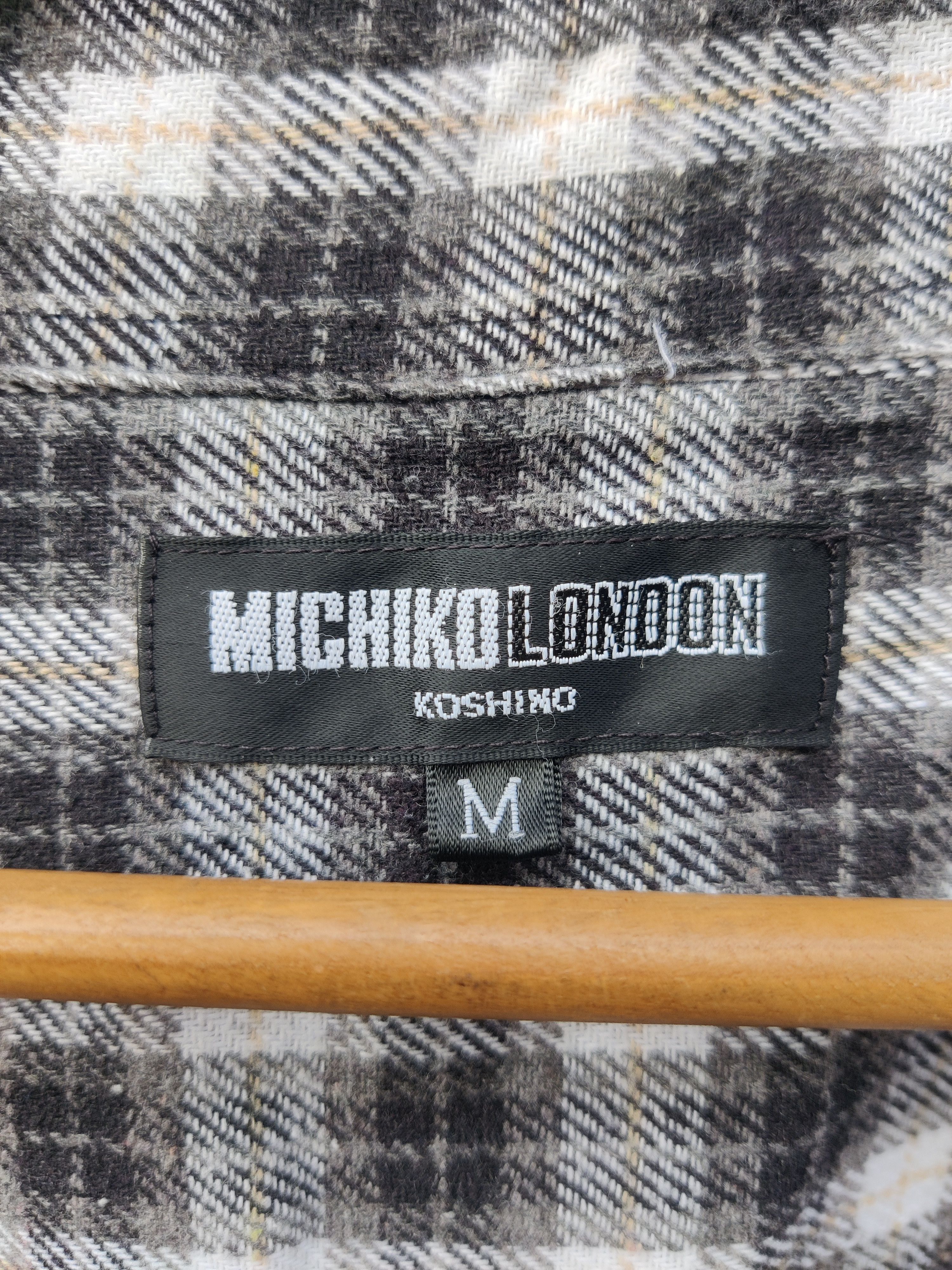 Vintage Vintage Michiko London Koshino Flannel Shirt Size US M / EU 48-50 / 2 - 8 Thumbnail