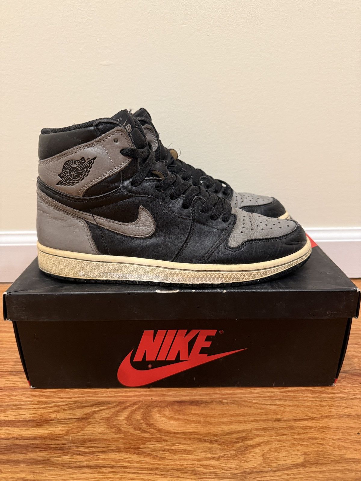 Jordan Brand Jordan 1 Shadow Size US 8.5 / EU 41-42 - 2 Thumbnail