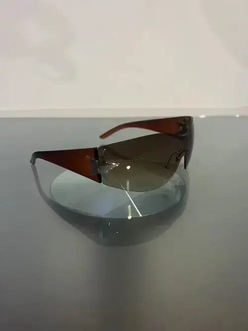 VIBE Y2K Star Sunglasses (autumn) Size ONE SIZE - 1 Thumbnail