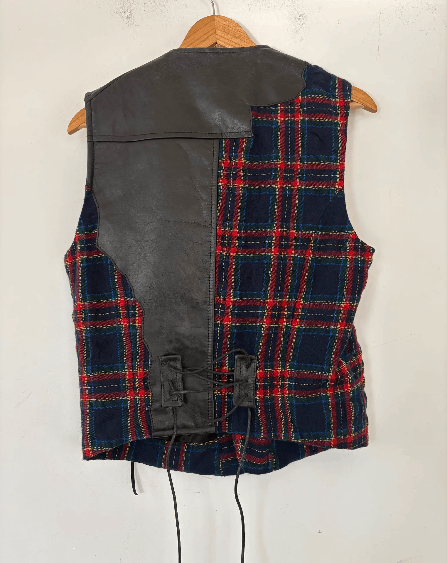 Haider Ackermann Haider Ackermann Fall/Winter 2017 Leather and Check Vest Size US M / EU 48-50 / 2 - 2 Thumbnail