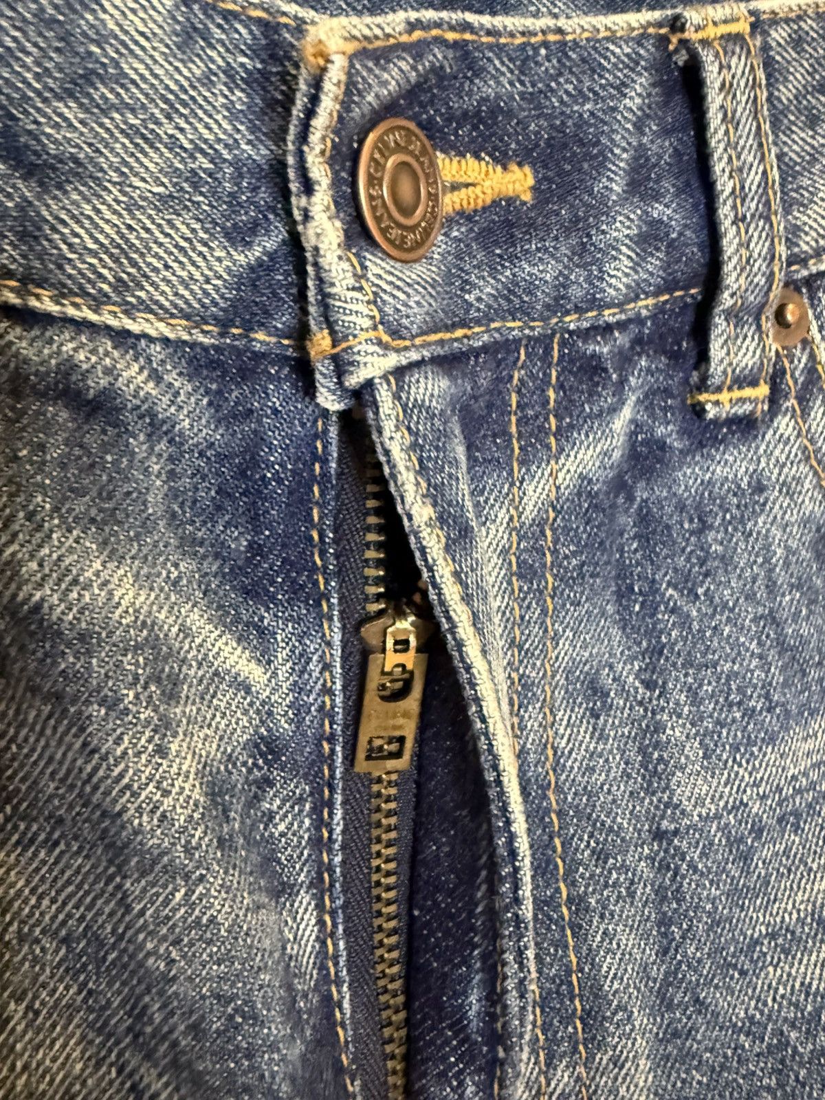 Celine FW20 Celine knee blowout Hedi Slimane union wash jeans 29 Size US 29 - 19 Thumbnail