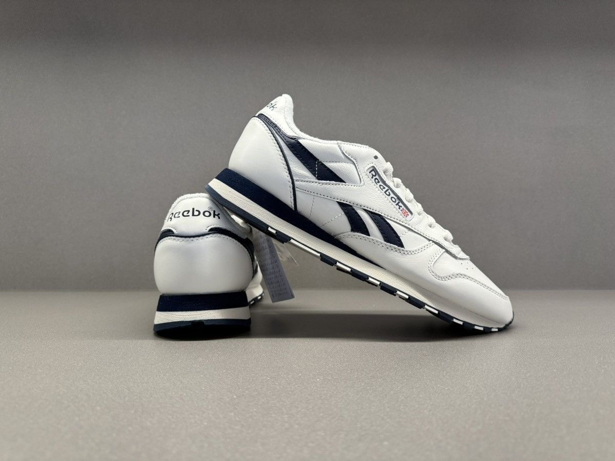 Reebok Reebok Classic Leather 1983 Vintage Chalk Vector Navy Size US 11.5 / EU 44-45 - 7 Thumbnail