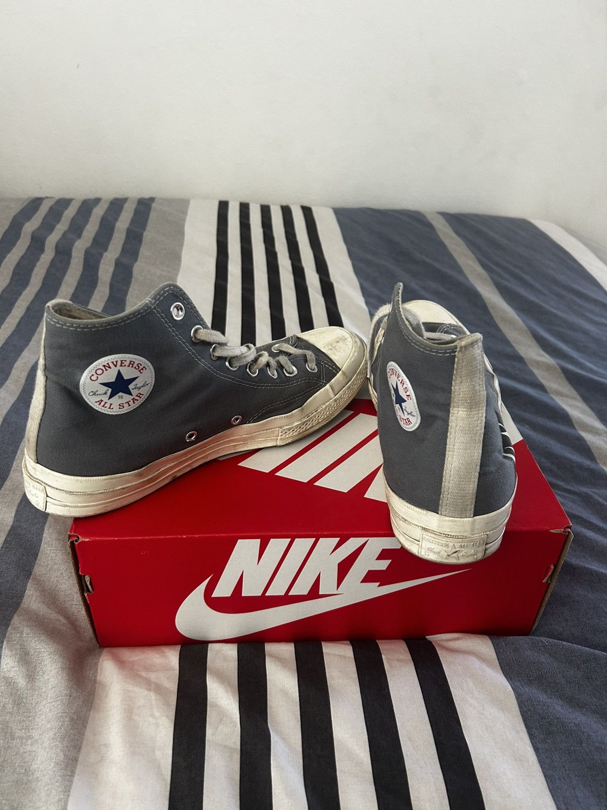 Comme des Garcons PLAY × Converse Comme des garcons x converse hi top Size US 10 / EU 43 - 4 Thumbnail