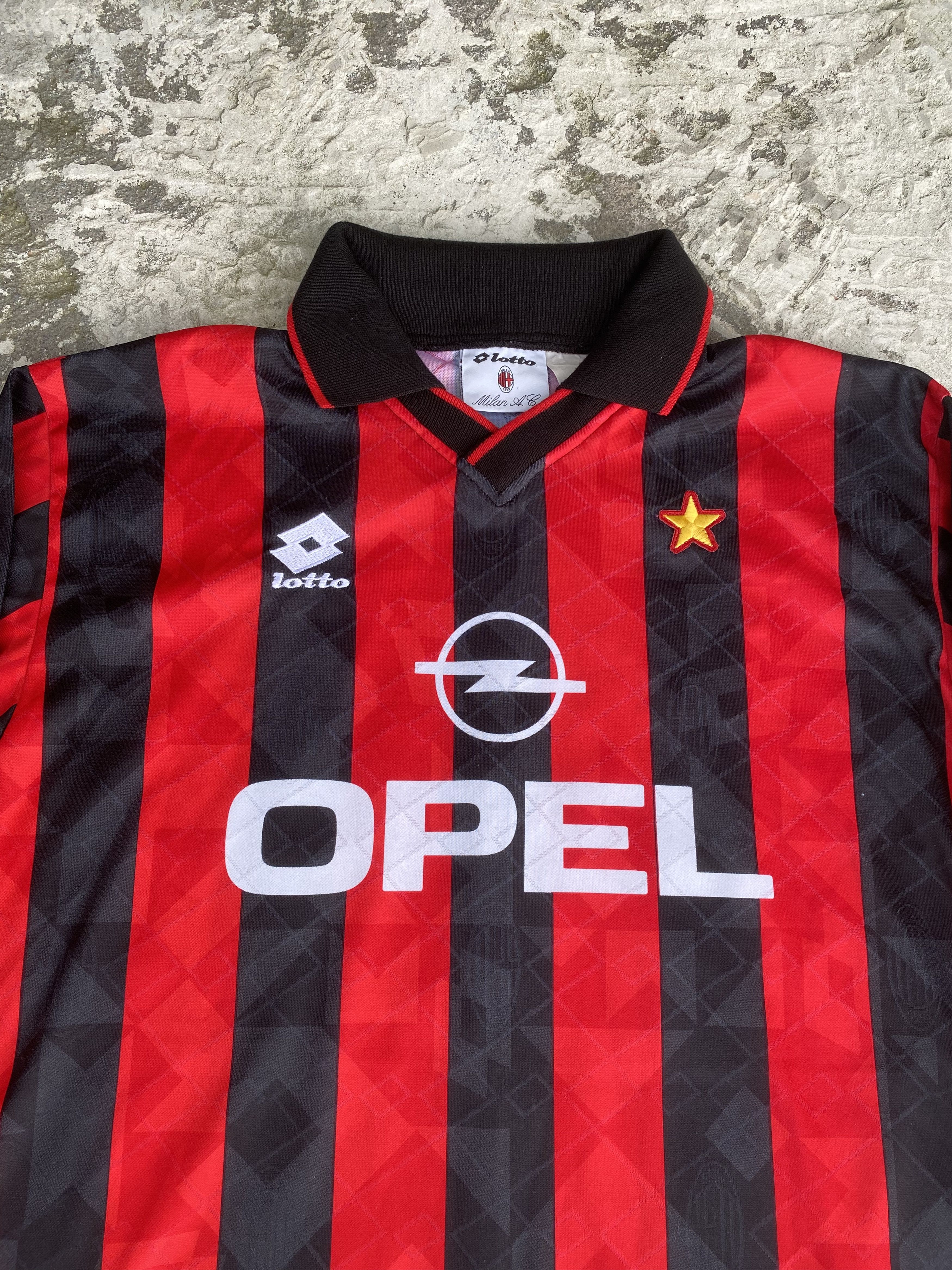 Lotto Sport VINTAGE LOTTO AC MILAN HOME LONGSLEEVE JERSEY 94/95 Size US XL / EU 56 / 4 - 2 Thumbnail
