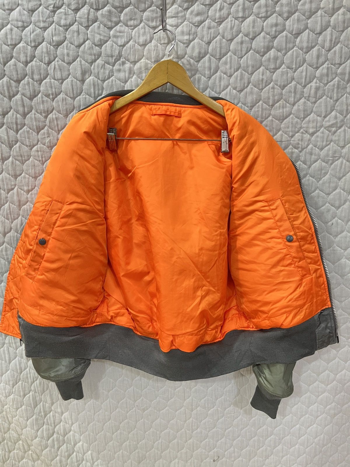 Alpha Industries 🔥🔥🔥ARCHIVE ALPHA INDUSTRIES BOMBER JACKET Size US M / EU 48-50 / 2 - 7 Thumbnail