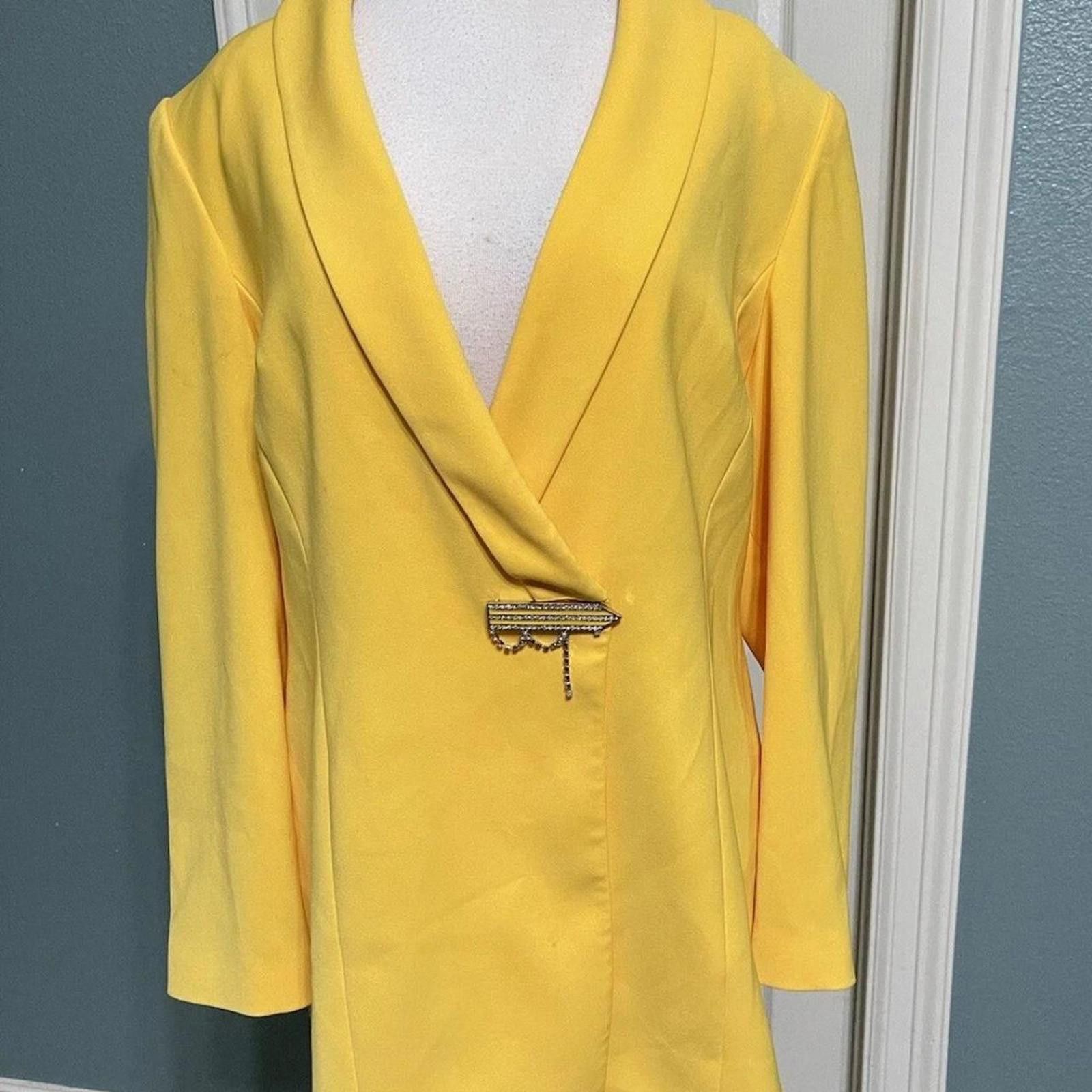 Other Yellow 90s vintage with shoulder pads jacket #90sfashion Size XL / US 12-14 / IT 48-50 - 1 Thumbnail
