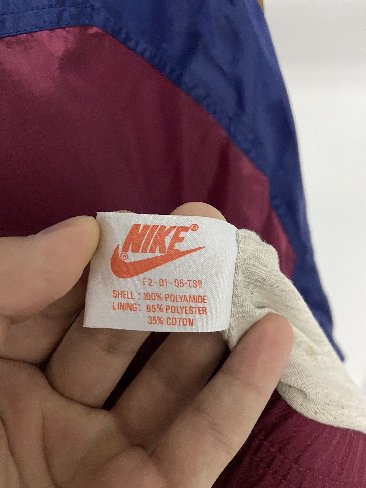 Nike × Vintage Nike Vintage Windbreaker 80s hooded zip spell out logo nylon Size US L / EU 52-54 / 3 - 10 Thumbnail