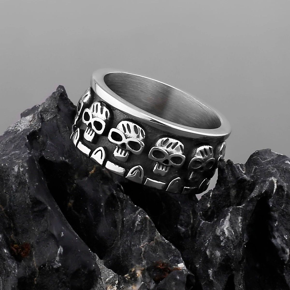 Vintage Unique Skull Ring Size 44 - 3 Thumbnail