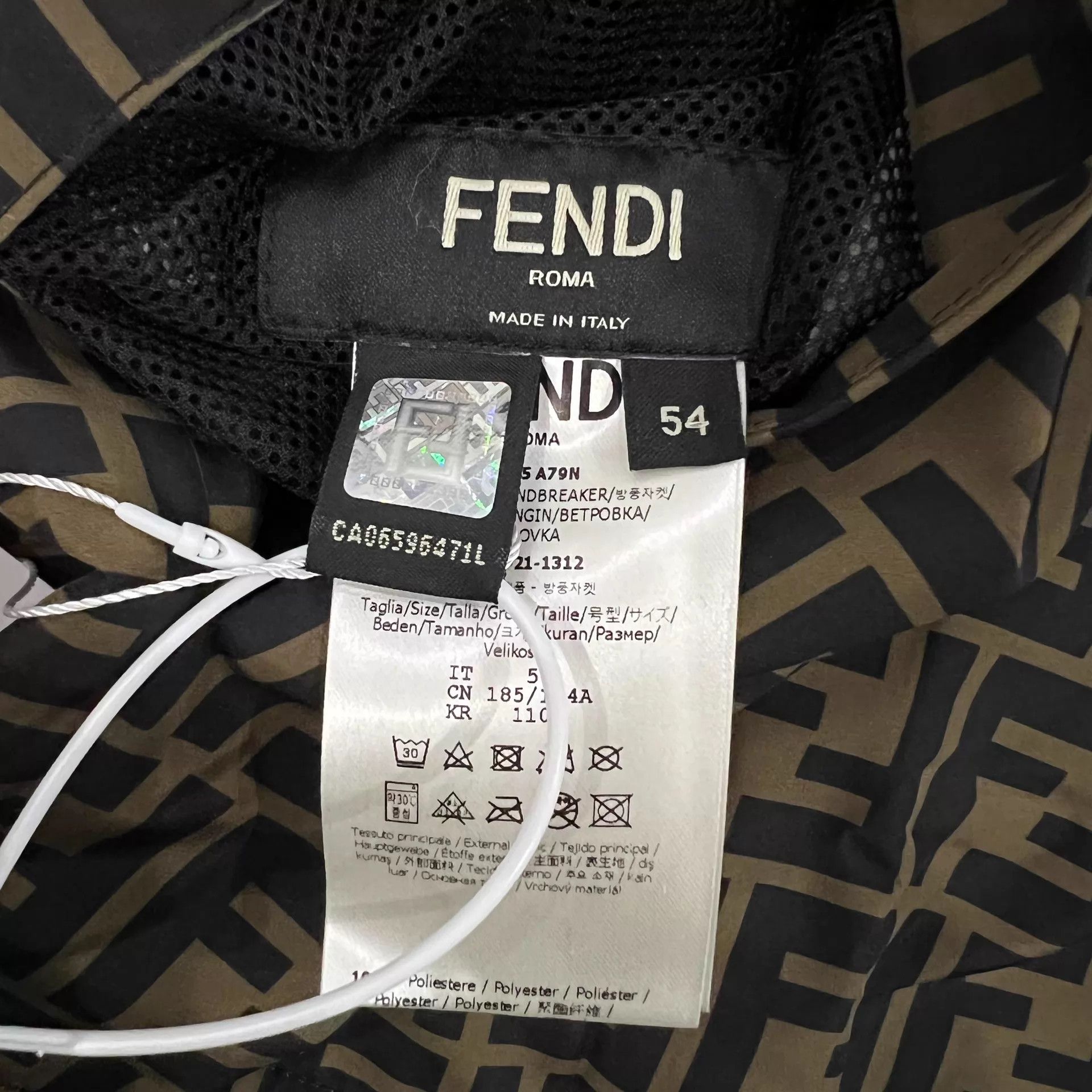 Fendi Fendi 2-Sided FF Monogram Hooded Zip Jacket Size 54 Size US L / EU 52-54 / 3 - 7 Thumbnail