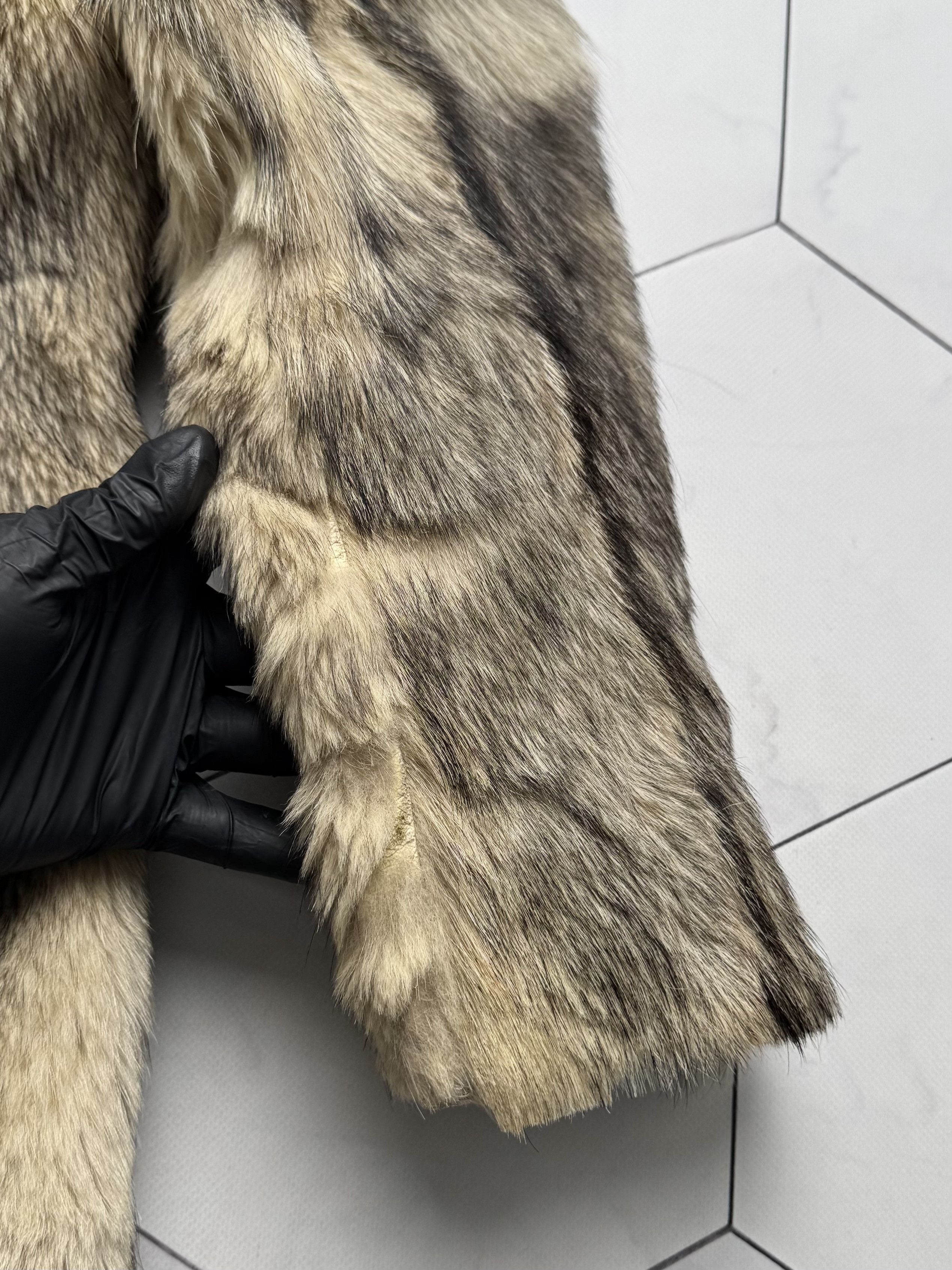 Vintage Vintage Real Fur Jacket (B250)D15E2 Size L / US 10 / IT 46 - 18 Thumbnail
