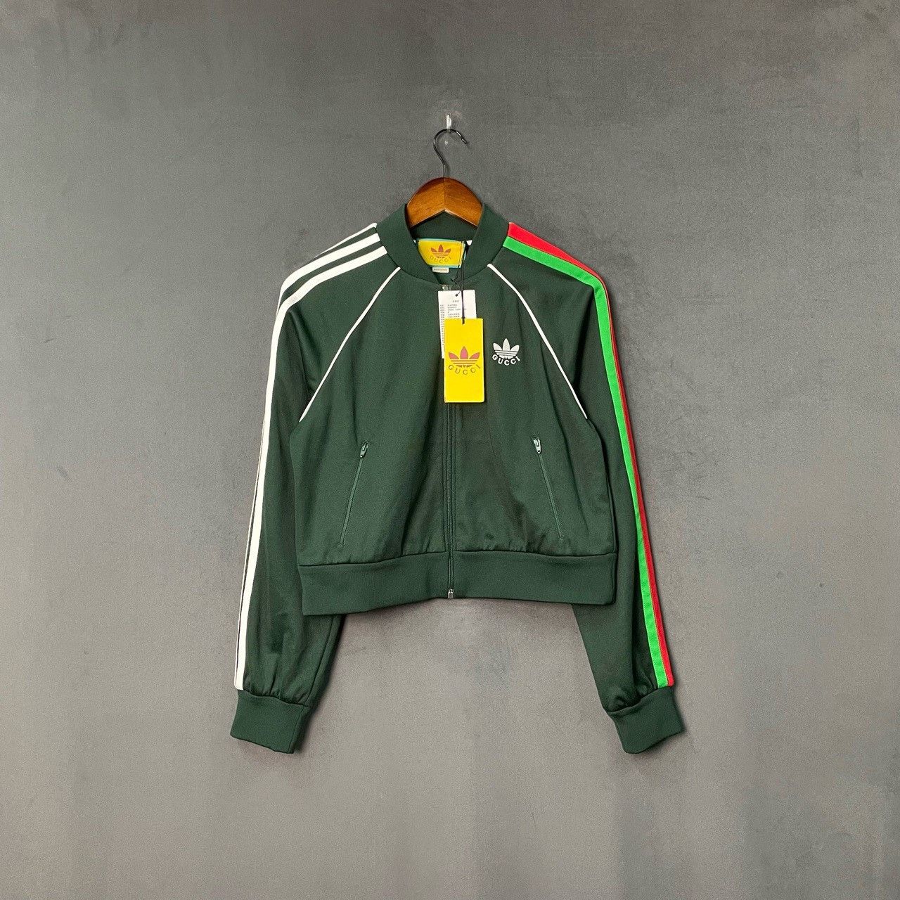 Gucci Gucci Black clover co-branded jacket 2501-Nextarrow Size US M / EU 48-50 / 2 - 1 Thumbnail