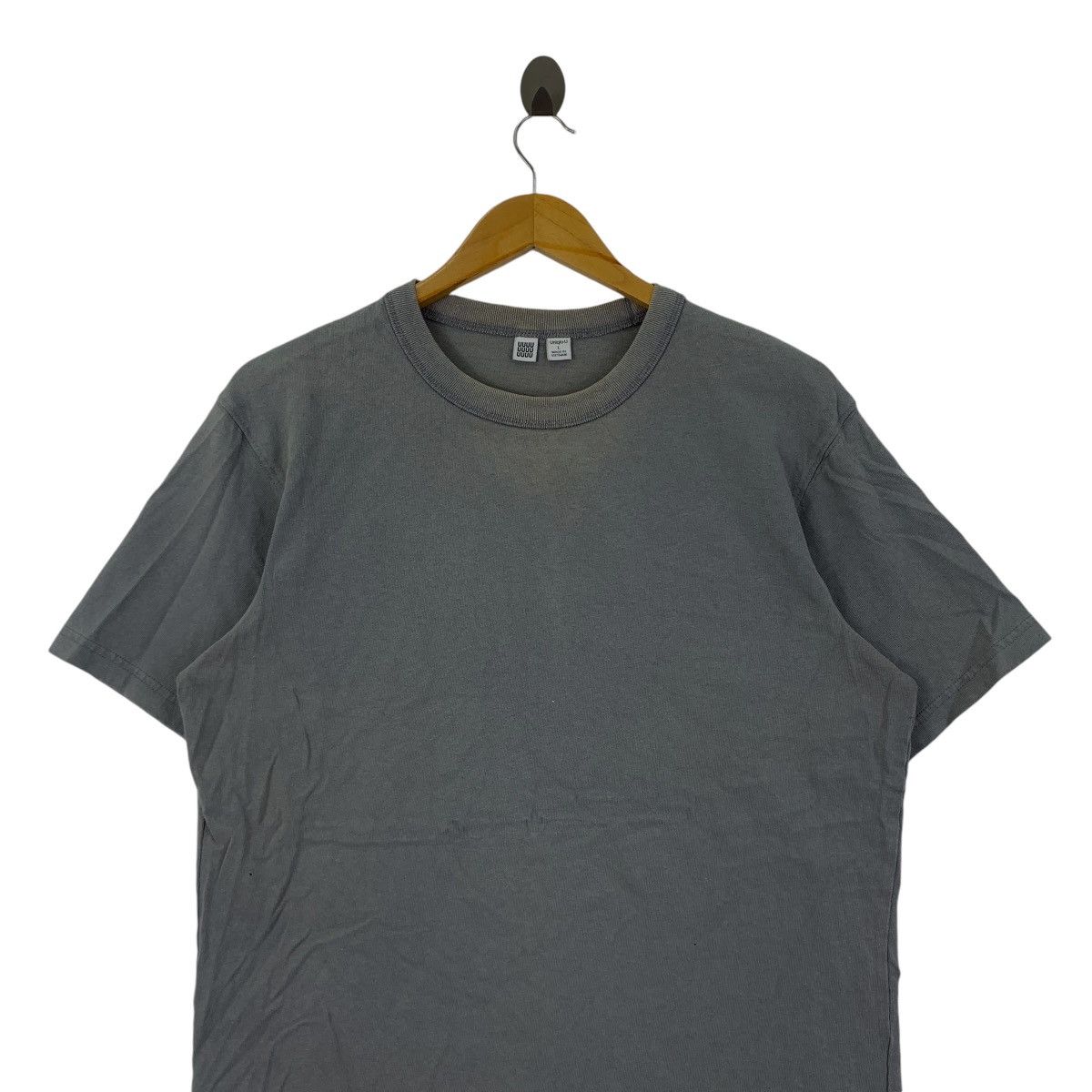 Uniqlo LEMAIRE x UNIQLO Natural Sun Faded Plain Tee Shirt Size US L / EU 52-54 / 3 - 2 Thumbnail