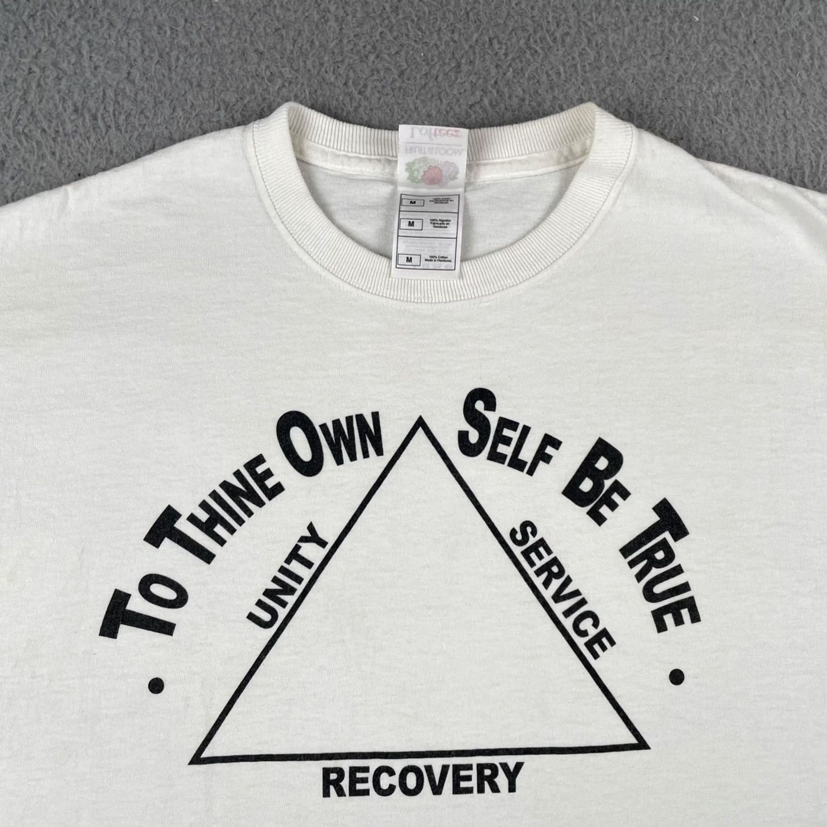 Fruit Of The Loom VINTAGE Fruit of the Loom Shirt Unity Service Recovery Medium To Thine Own Self Be True Mens Size US M / EU 48-50 / 2 - 2 Thumbnail