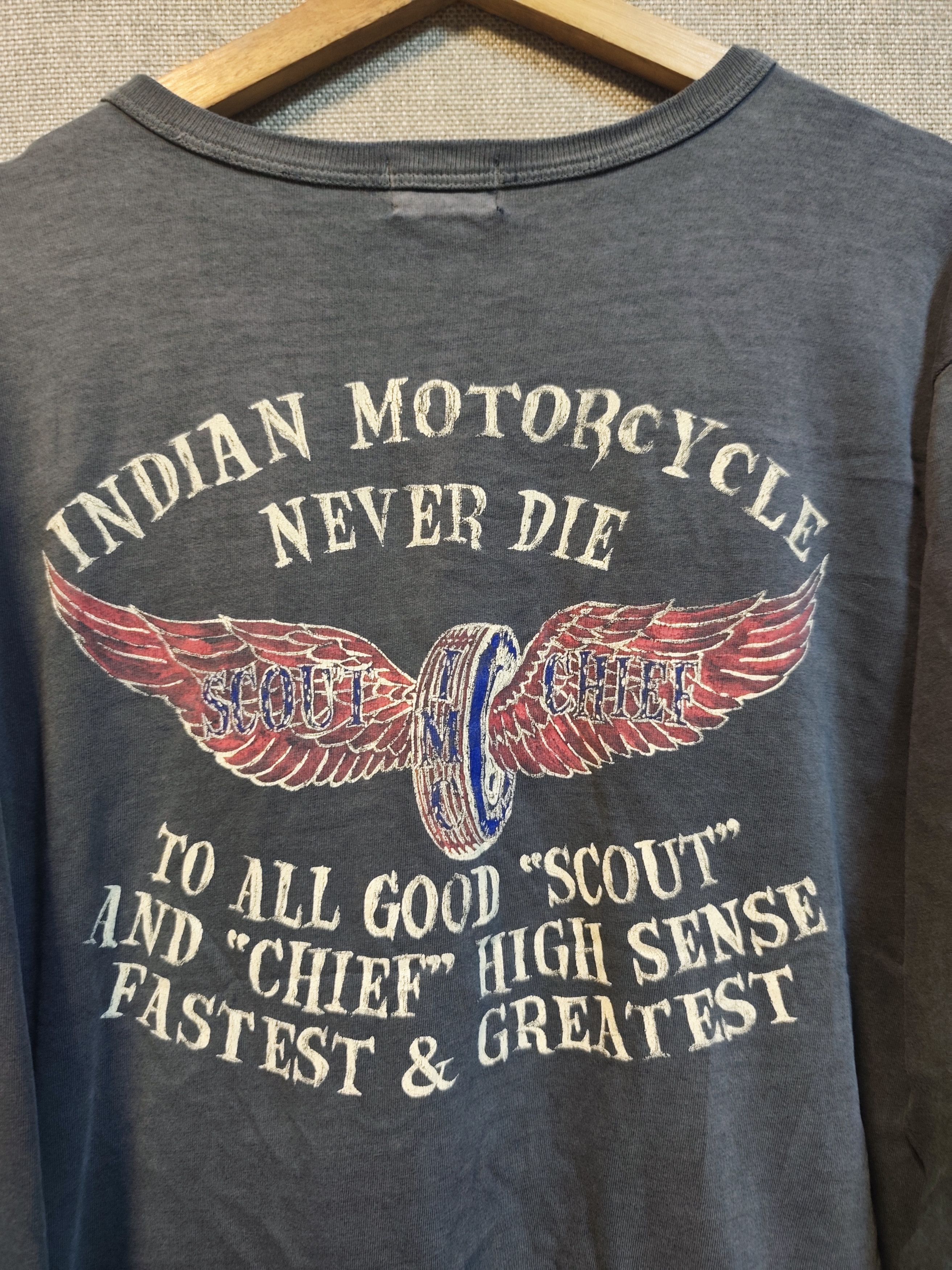 Indian Motorcycle Vintage long Sleeve Indian Motorcycle Never Die Size US M / EU 48-50 / 2 - 3 Thumbnail