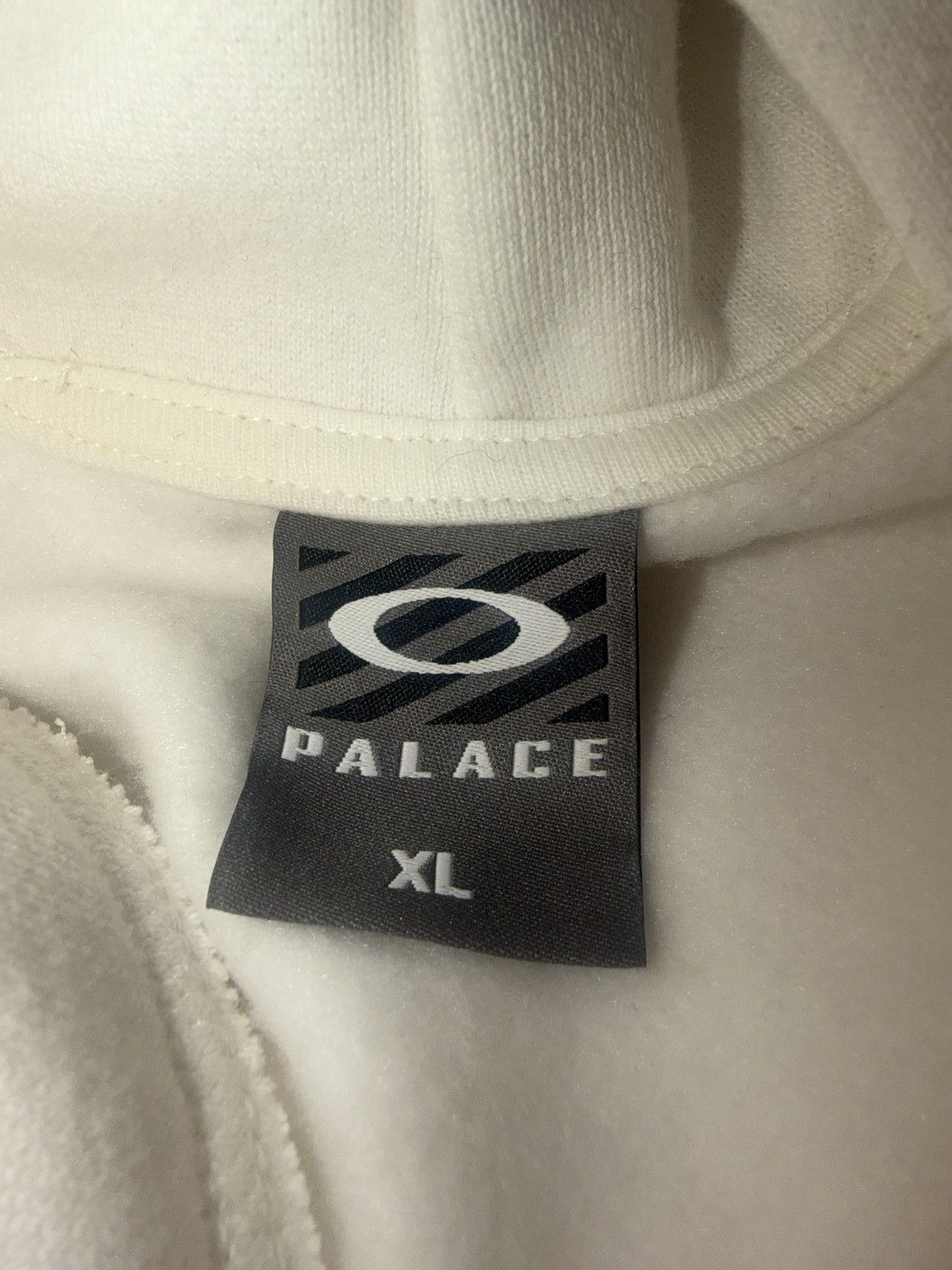 Oakley × Palace Palace X Oakley Logo Hoodie Size XL Size US XL / EU 56 / 4 - 4 Thumbnail