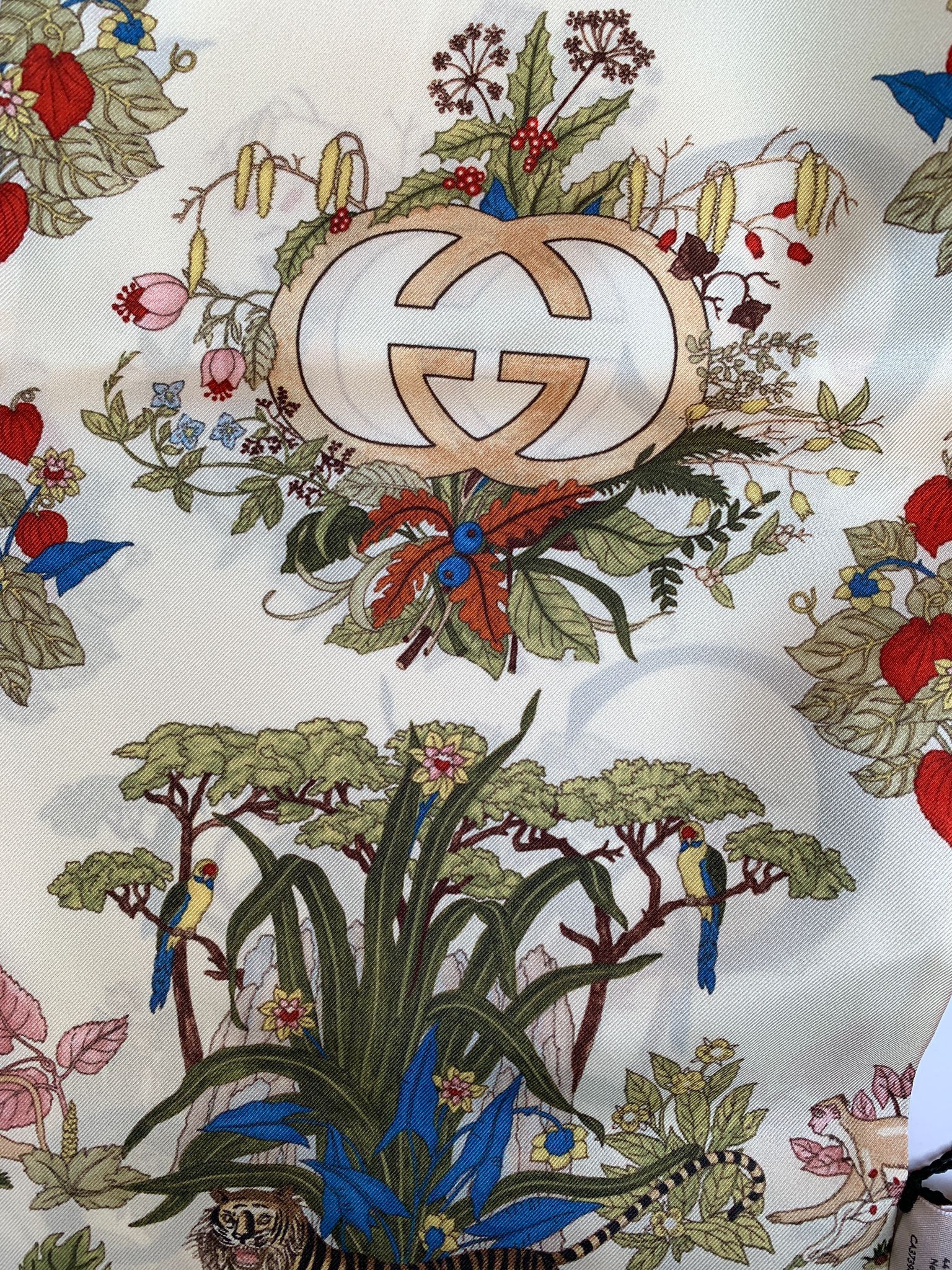Gucci Gucci Lady Savanero Silk Scarf Brand New With Tags Size ONE SIZE - 9 Thumbnail