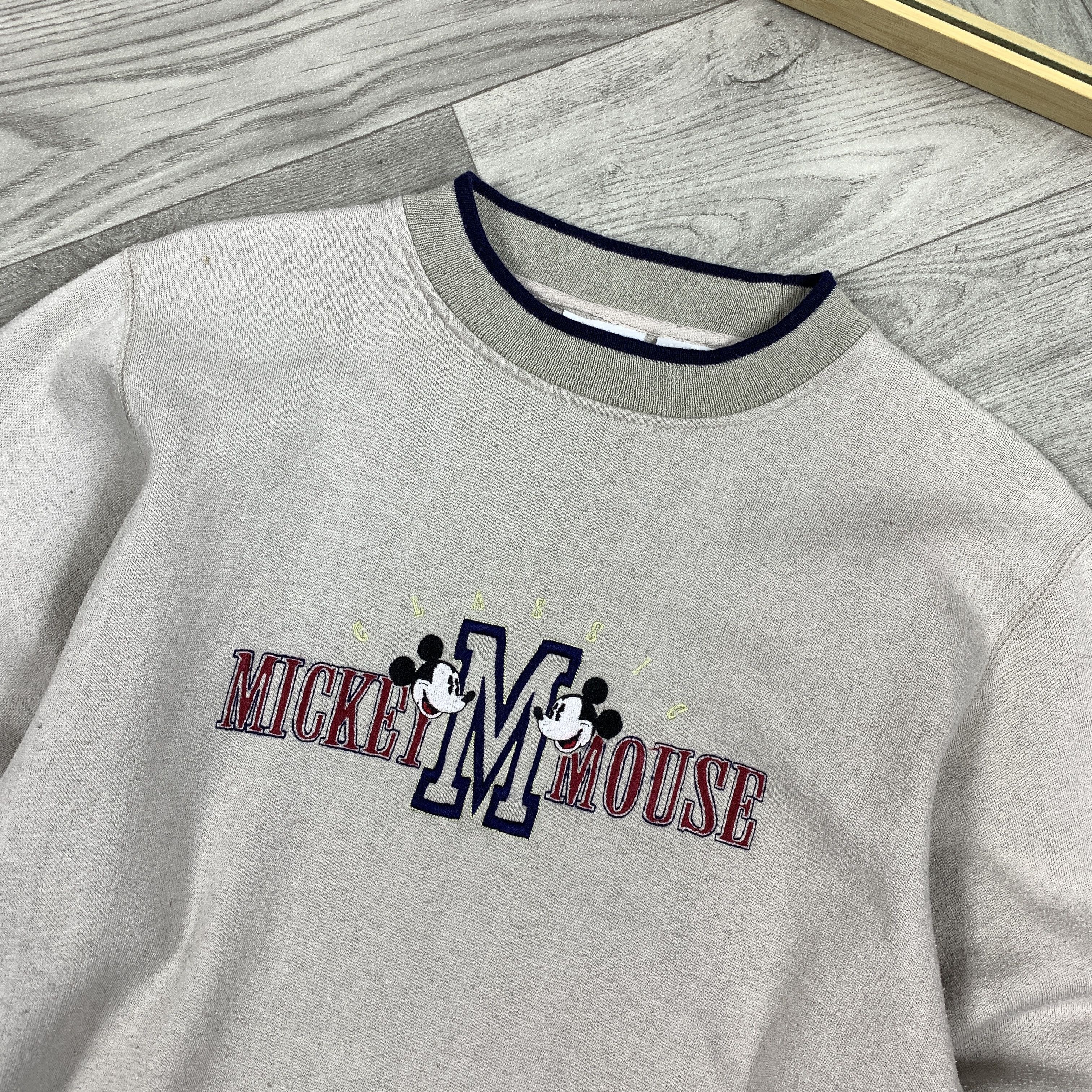 Mickey & Co. Vintage Mickey Mouse Disney 90s Beige Embroidered Sweatshirt Size US M / EU 48-50 / 2 - 6 Thumbnail