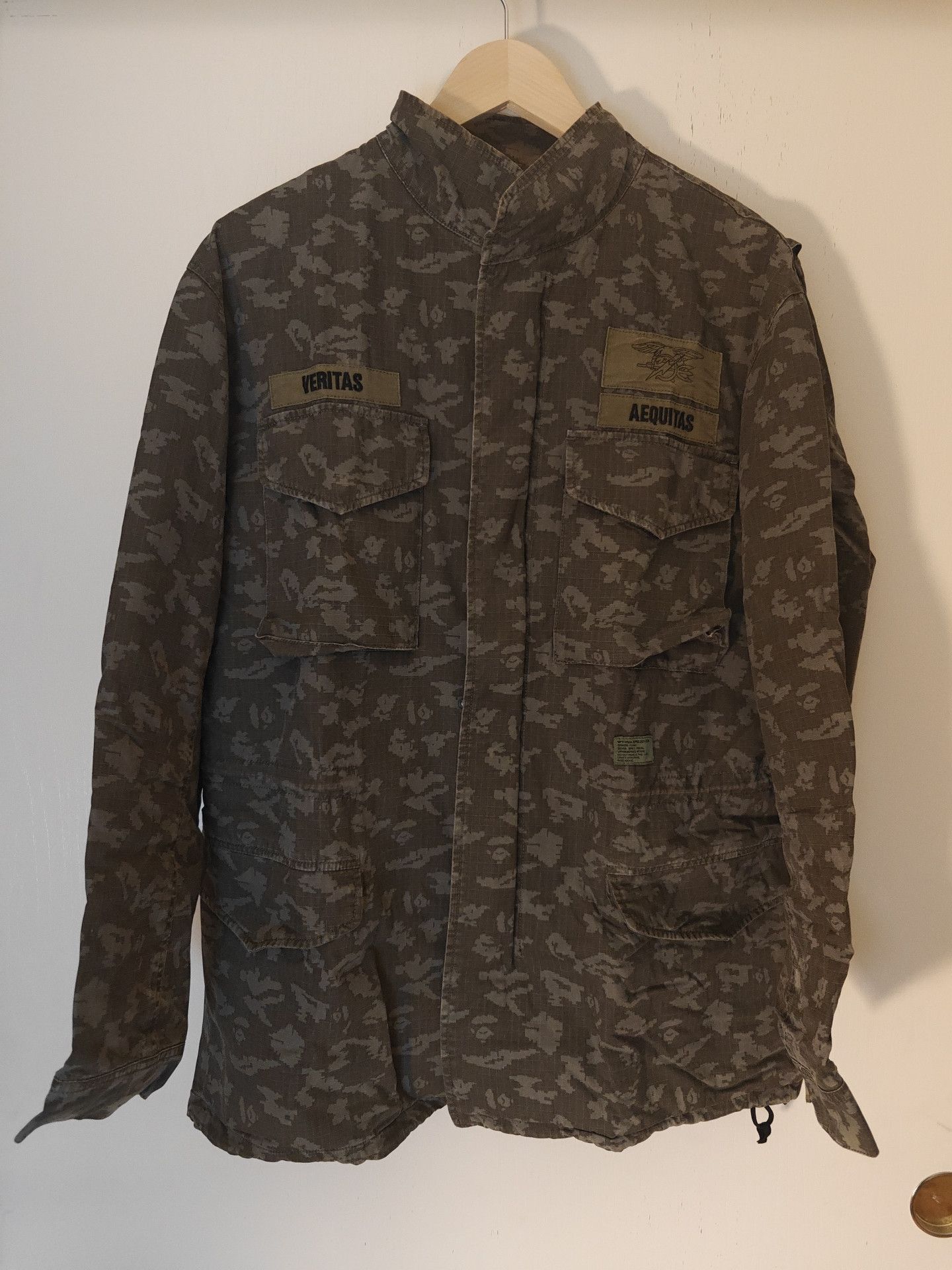 Bape × Wtaps Wtaps Bape digi camo military jacket Size US L / EU 52-54 / 3 - 1 Thumbnail