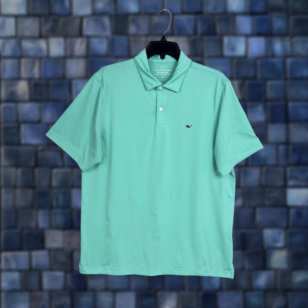 Vineyard Vines VINTAGE not applicable; Original title lacks vintage cue. Size US M / EU 48-50 / 2 - 1 Thumbnail