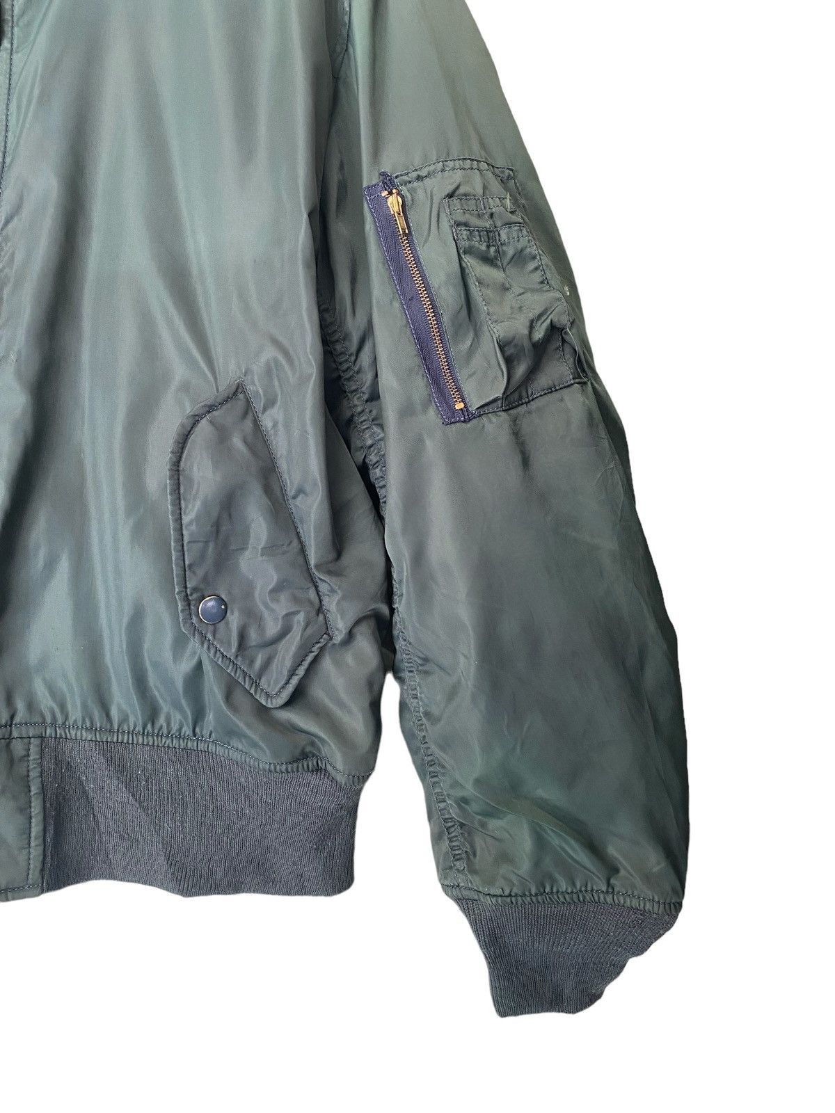Vintage Vintage MA-1 Bomber Jacket (L) Size US L / EU 52-54 / 3 - 6 Thumbnail