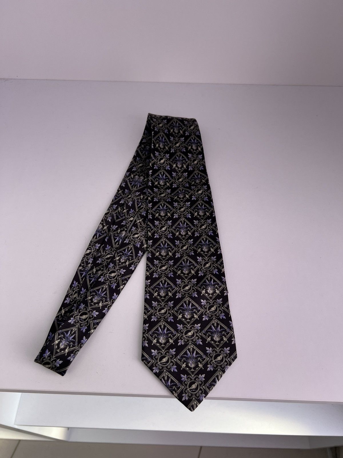 Designer × Vintage × Yves Saint Laurent Vintage Yves Saint Laurent YSL Rare Tie Size ONE SIZE - 1 Thumbnail