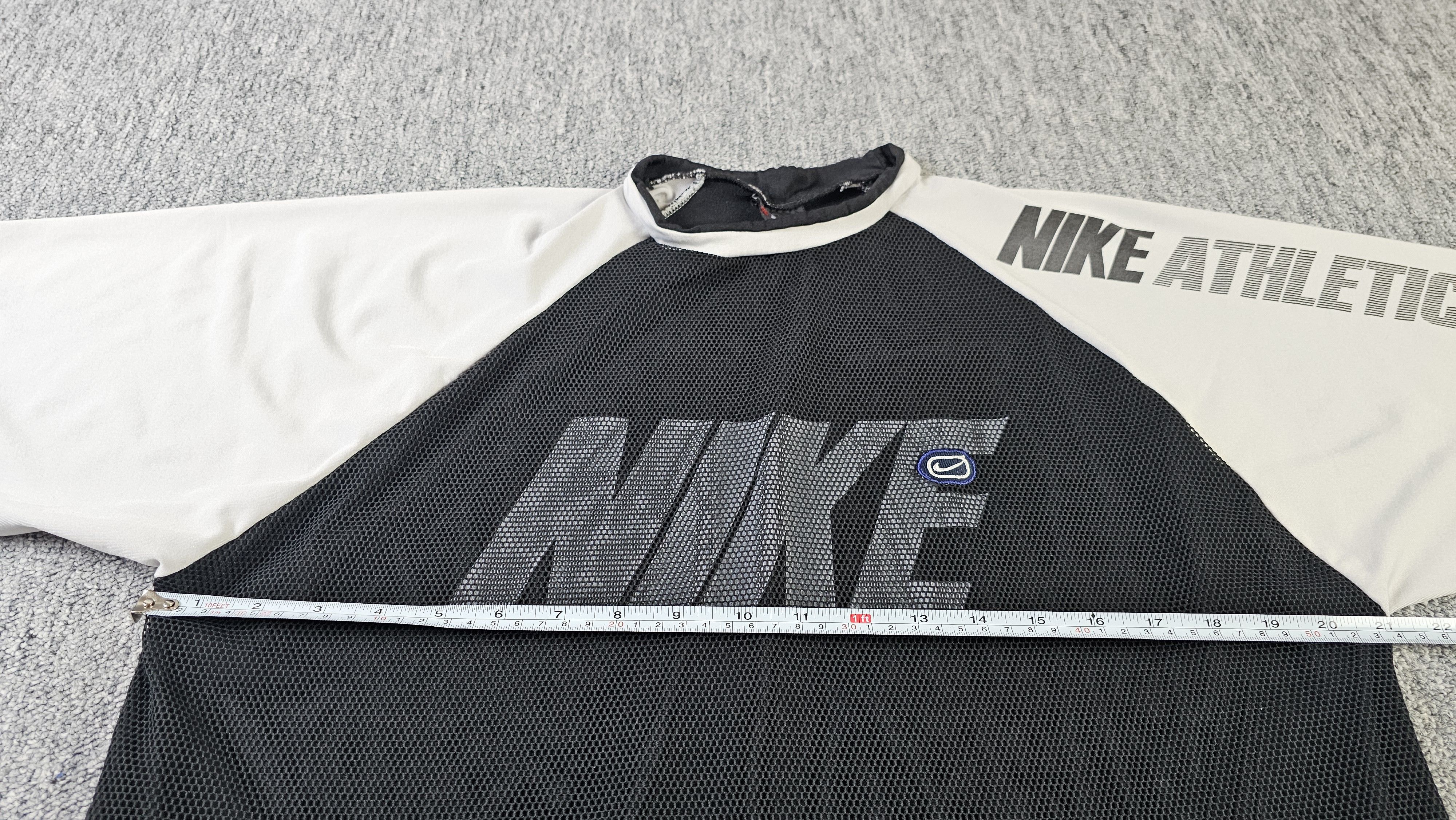 Nike Vintage Nike Athletics Shirt Mens Size L Mesh 1997 USA Made Size US L / EU 52-54 / 3 - 8 Thumbnail