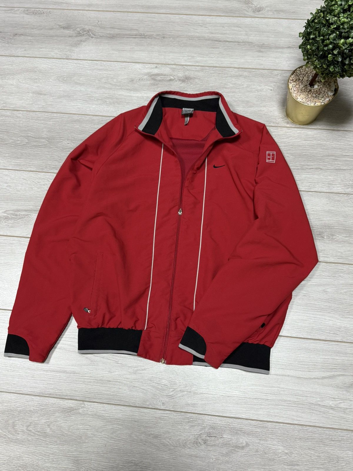 Nike Nike court vintage zip windbreaker track jacket nike fit Size US XL / EU 56 / 4 - 1 Thumbnail