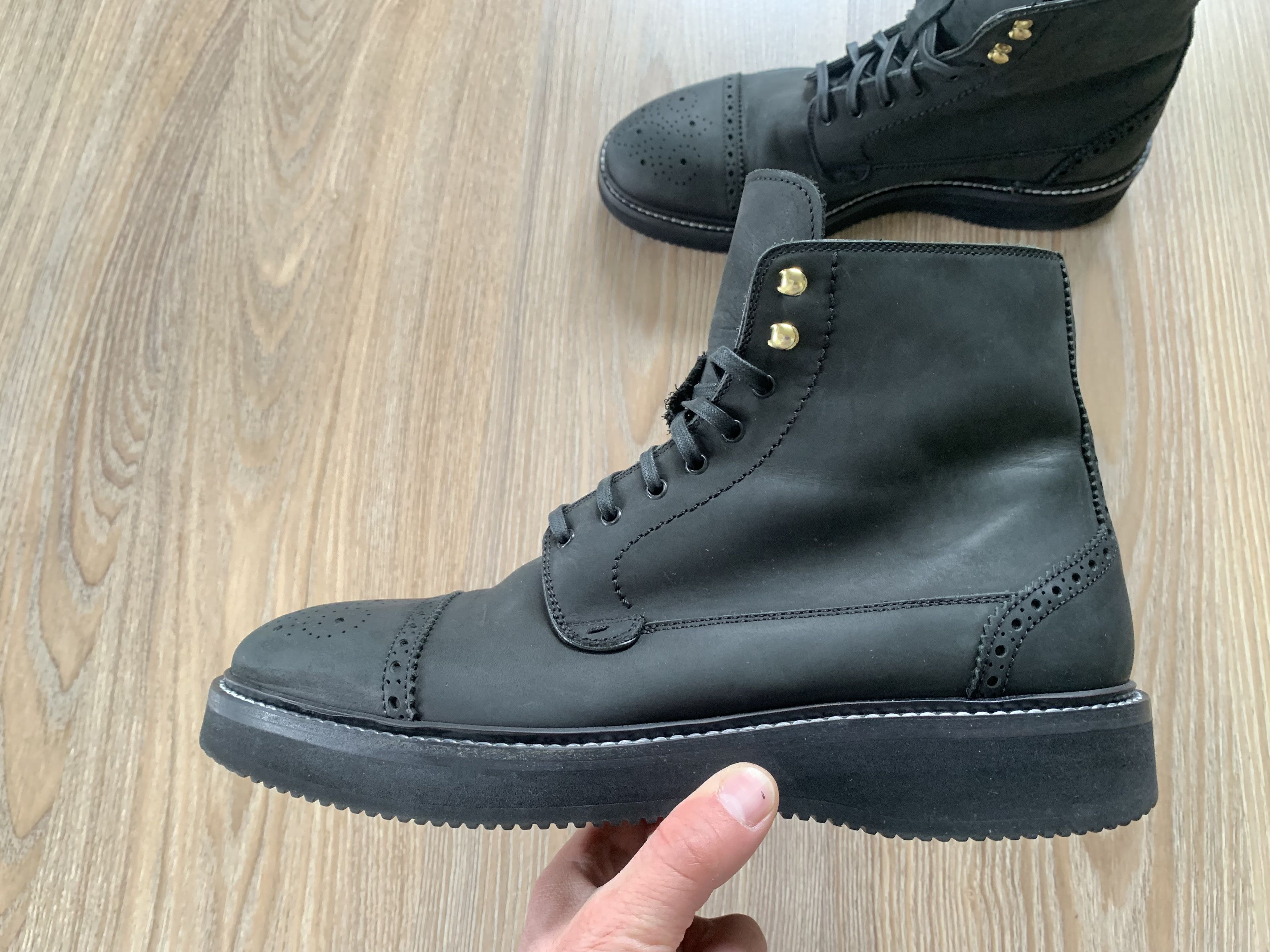 Alexander McQueen Rare Archival Alexander McQueen Black Leather Boots Size US 9 / EU 42 - 3 Thumbnail