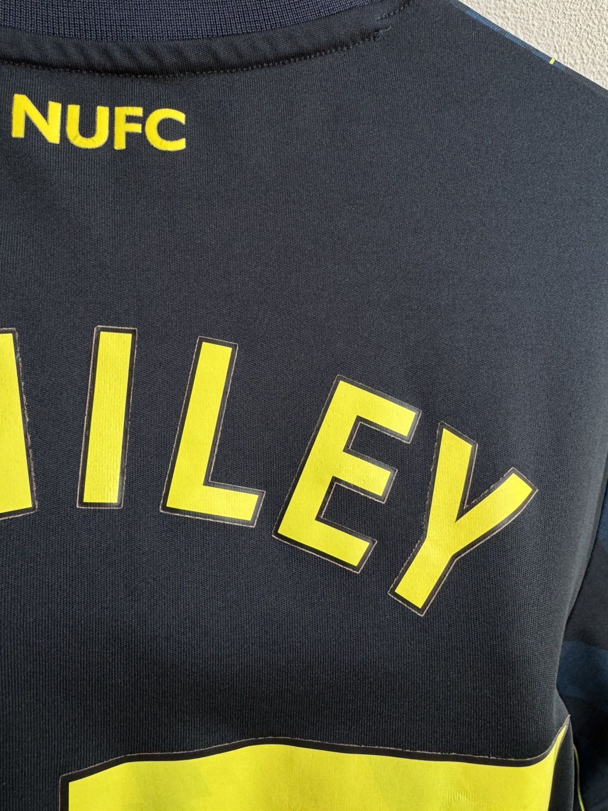 Castore Newcastle 2023 2024 #67 L Miley Football Soccer Jersey Shirt Size US XL / EU 56 / 4 - 6 Thumbnail