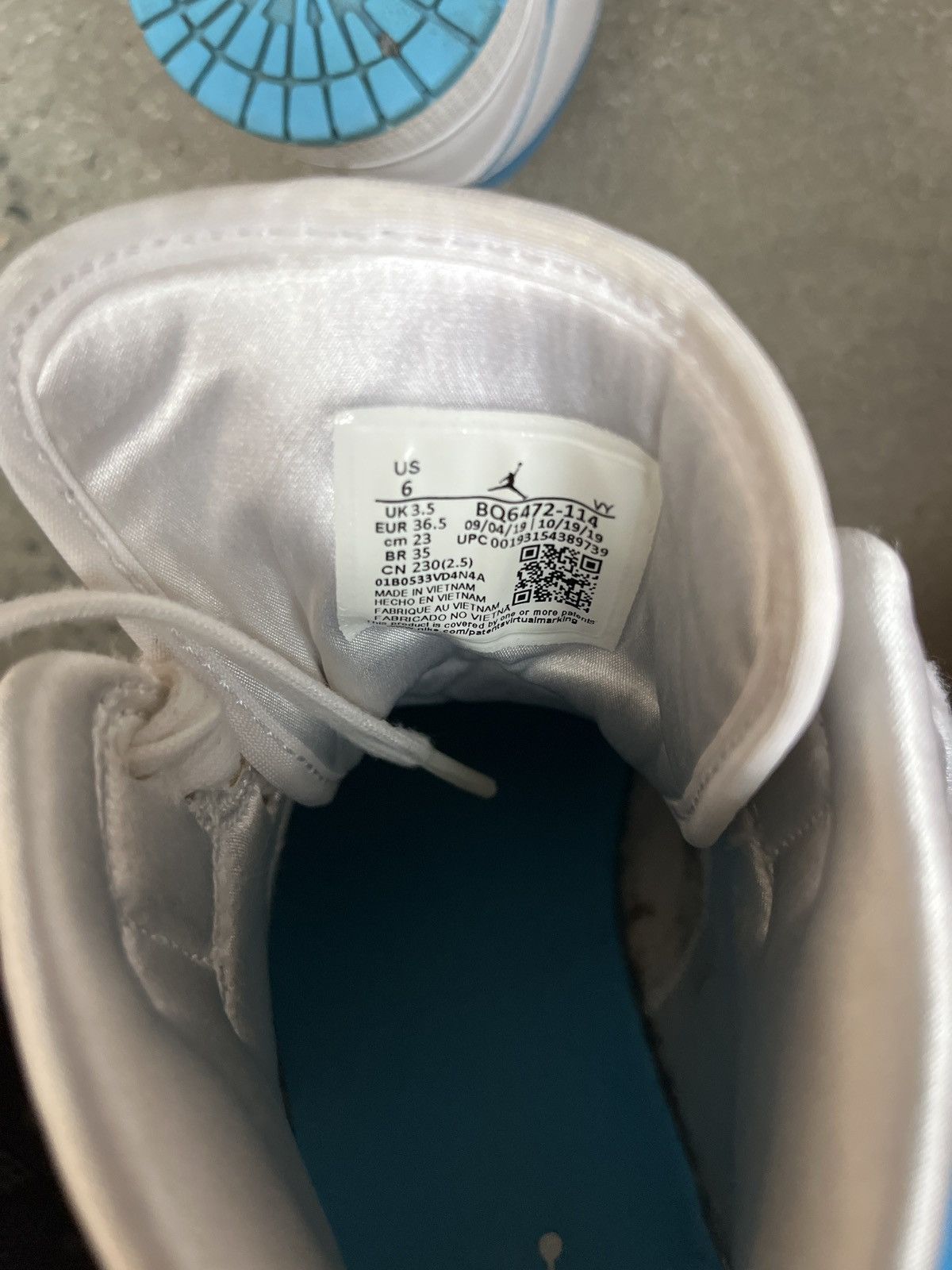 Jordan Brand × Nike Air Jordan 1 Mid UNC Women’s Size US 6 / IT 36 - 5 Thumbnail