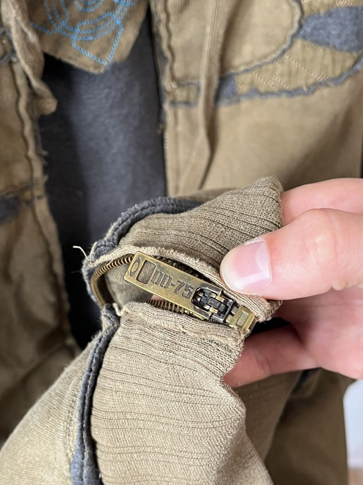 Oakley Vintage Oakley Mountaine Division Rare Embroidered Big Logo Size US L / EU 52-54 / 3 - 13 Thumbnail