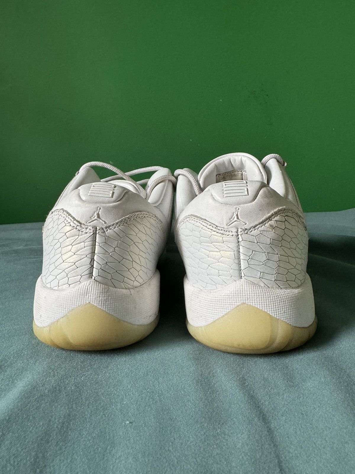 Jordan Brand Nike Air Jordan 11 Low Heiress Pure Platinum 2017 Size US 7.5 / EU 40-41 - 3 Thumbnail