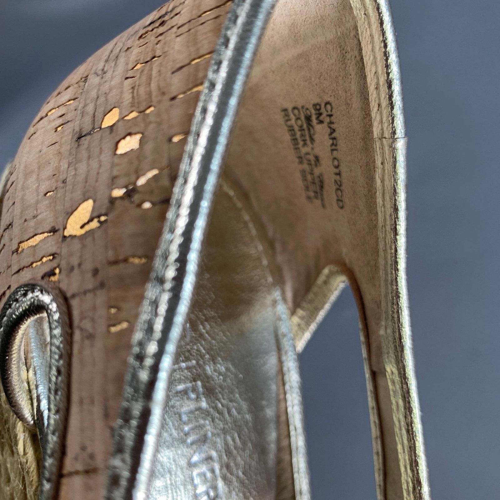 Donald Pliner DONALD J PLINER Size 9 Gold Natural Espadrille Pumps Size US 9 / IT 39 - 8 Thumbnail